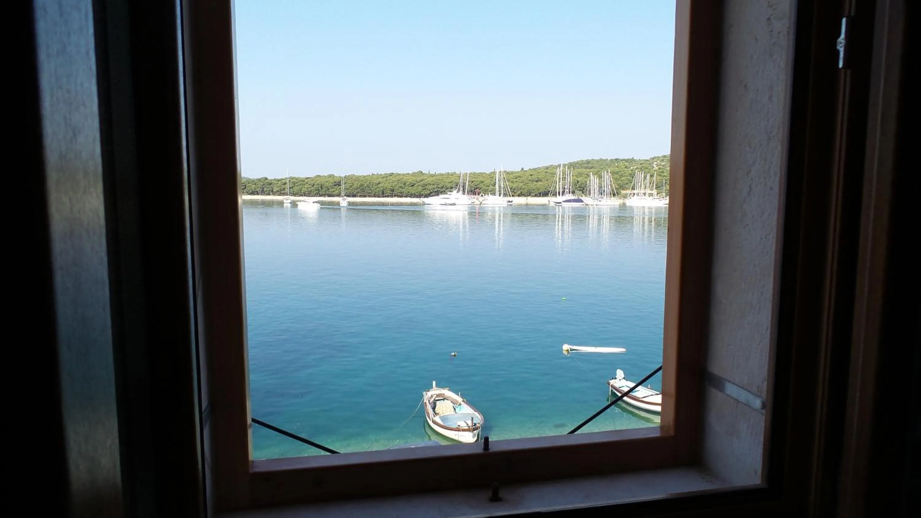 Sea view in Apartments Dvor