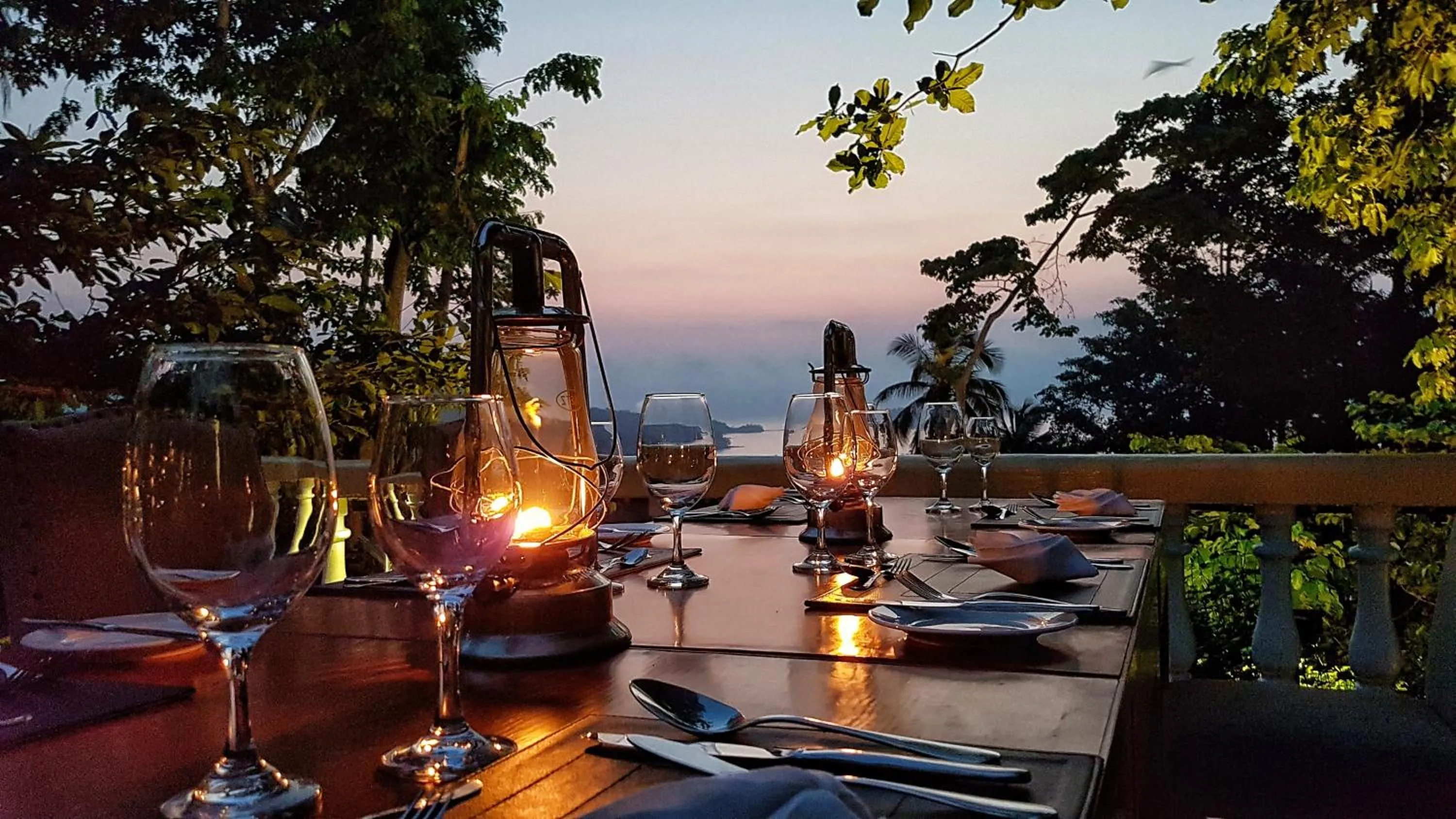 Restaurant/places to eat in Belo Monte Hotel and Museum