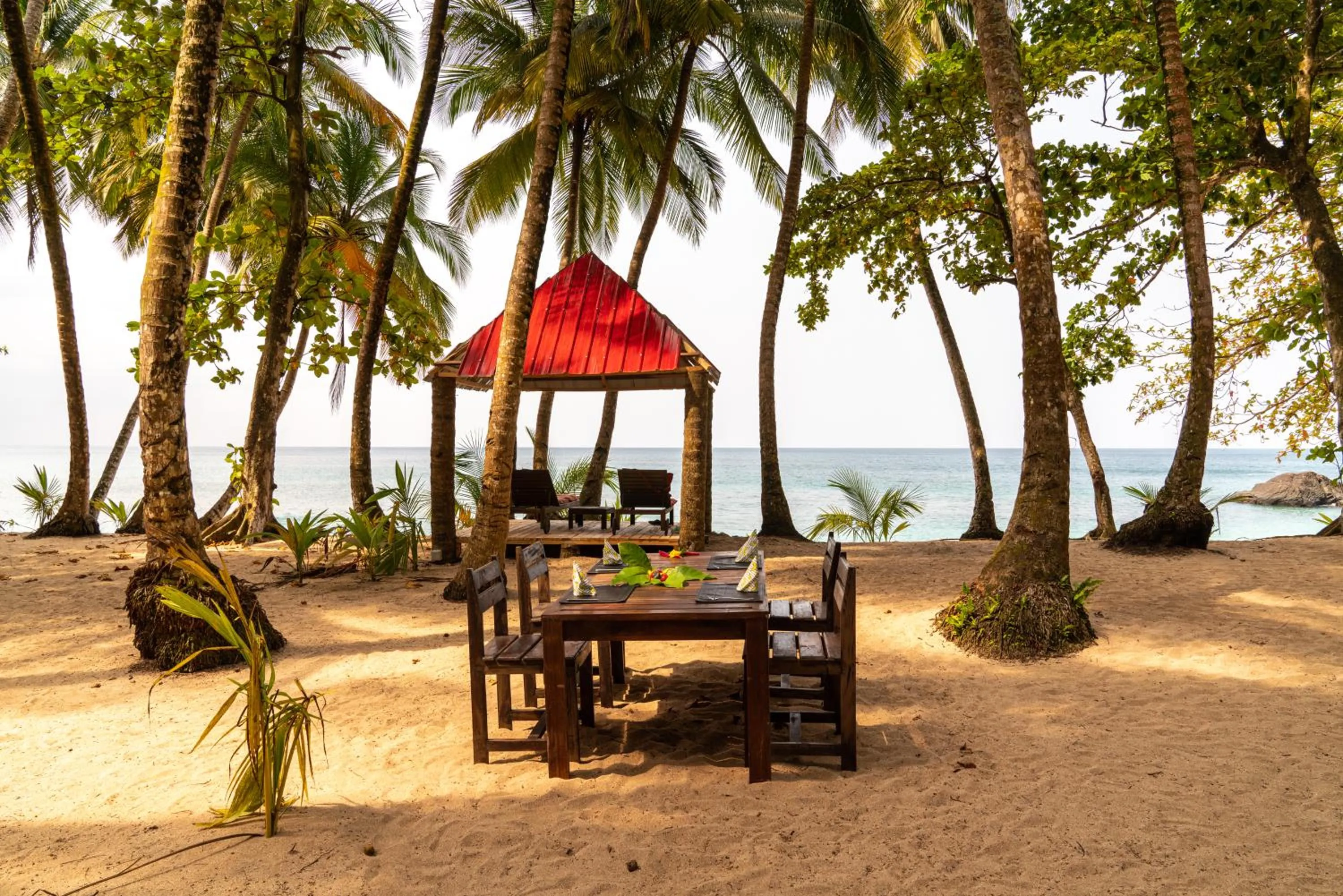 Restaurant/places to eat in Belo Monte Hotel and Museum