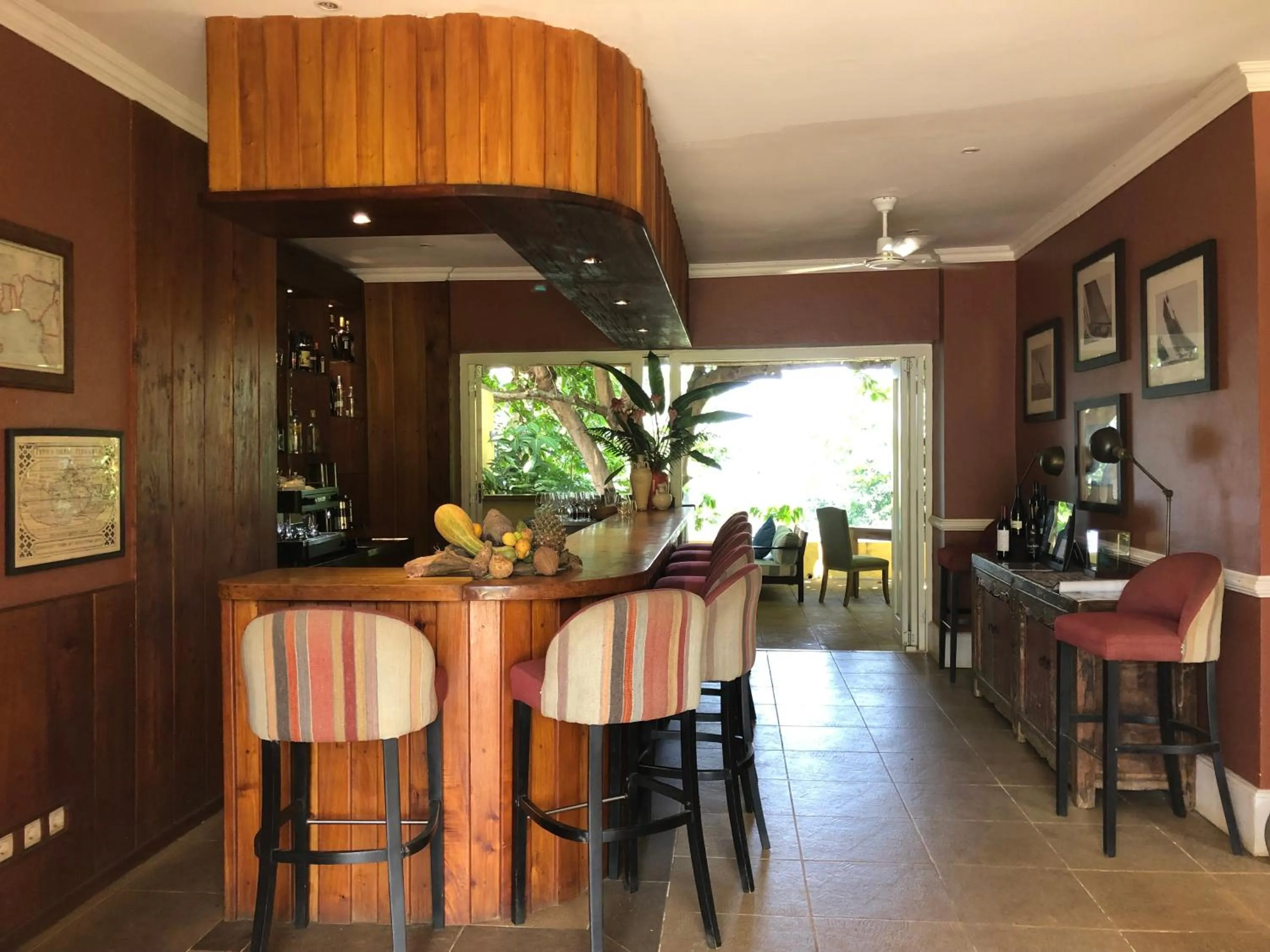 Restaurant/places to eat in Belo Monte Hotel and Museum