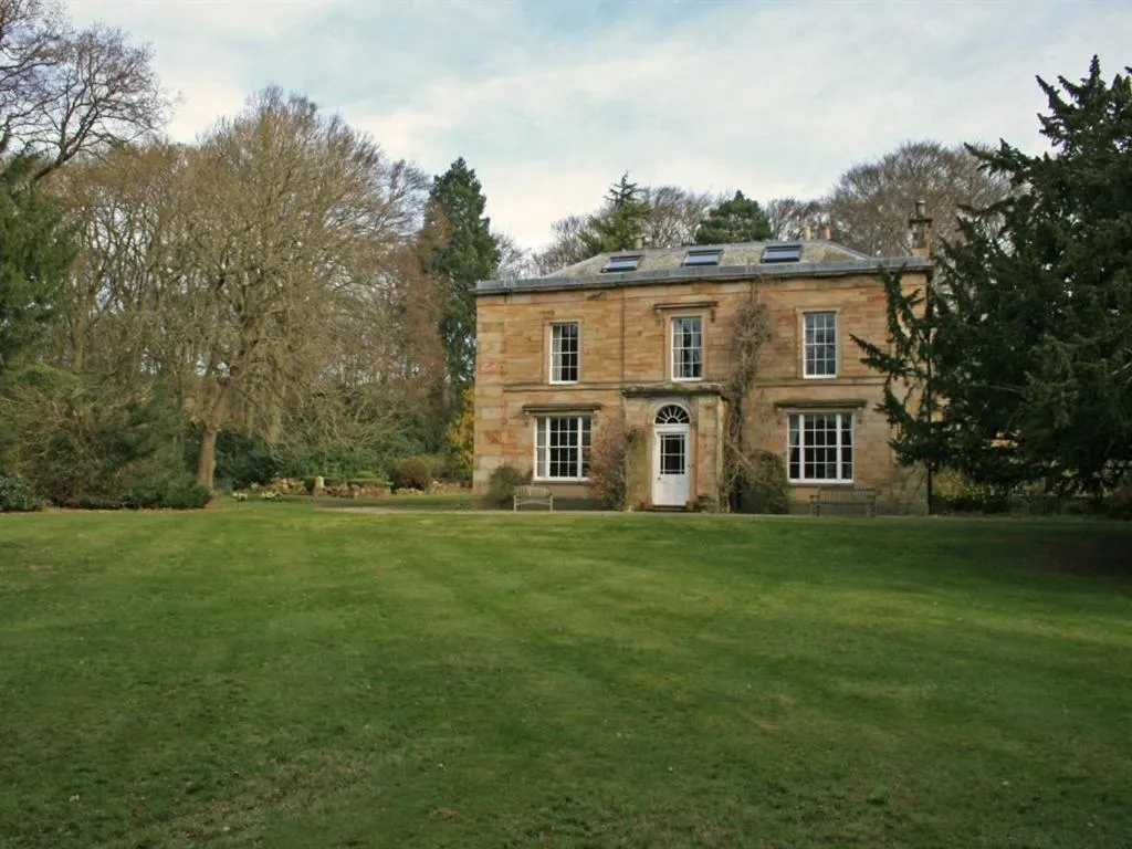 Property building in Burnhopeside Hall