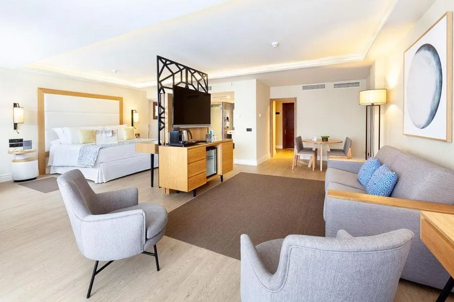 Photo of the whole room in Gran Tacande Wellness & Relax Costa Adeje