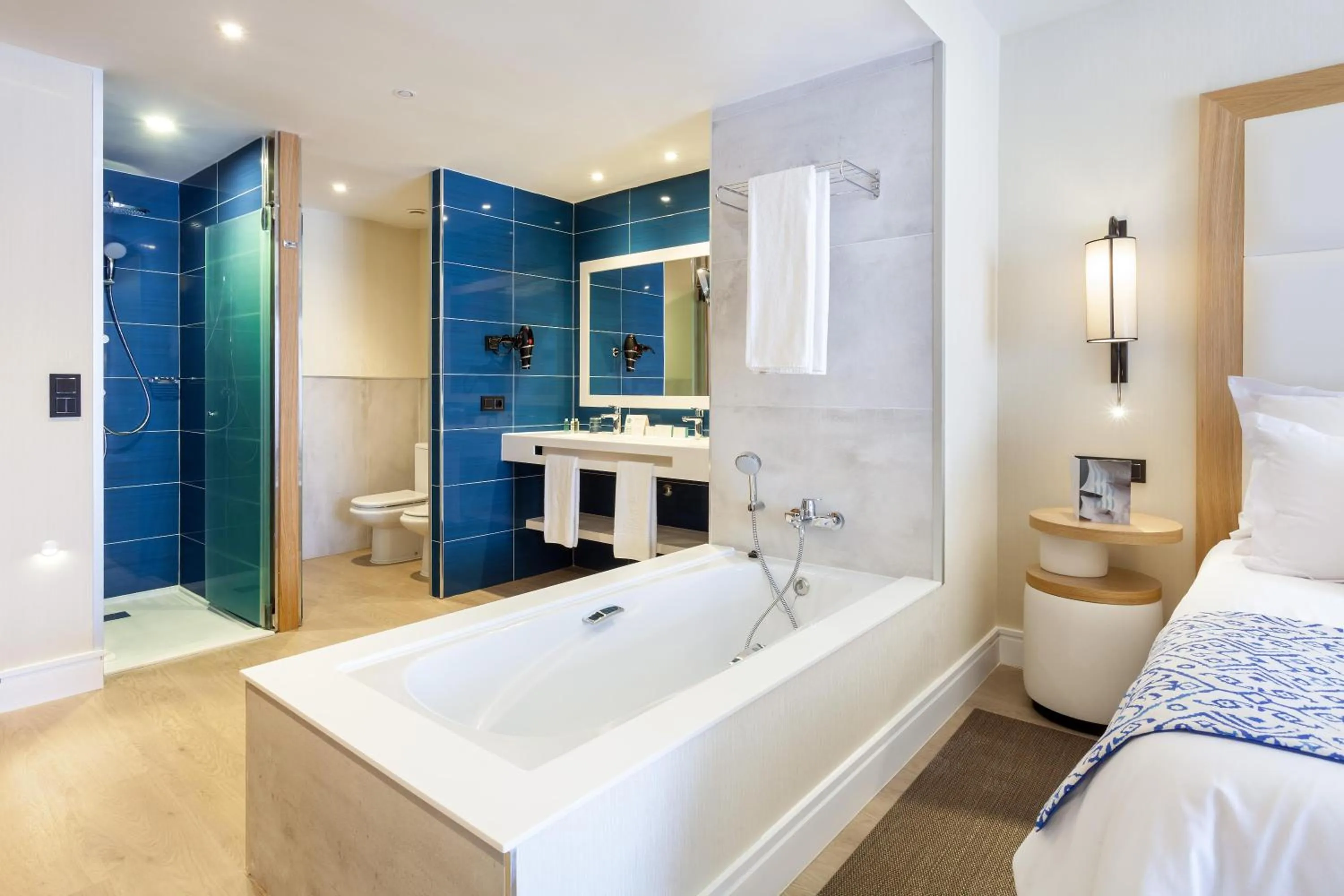 Bathroom, Bed in Gran Tacande Wellness & Relax Costa Adeje