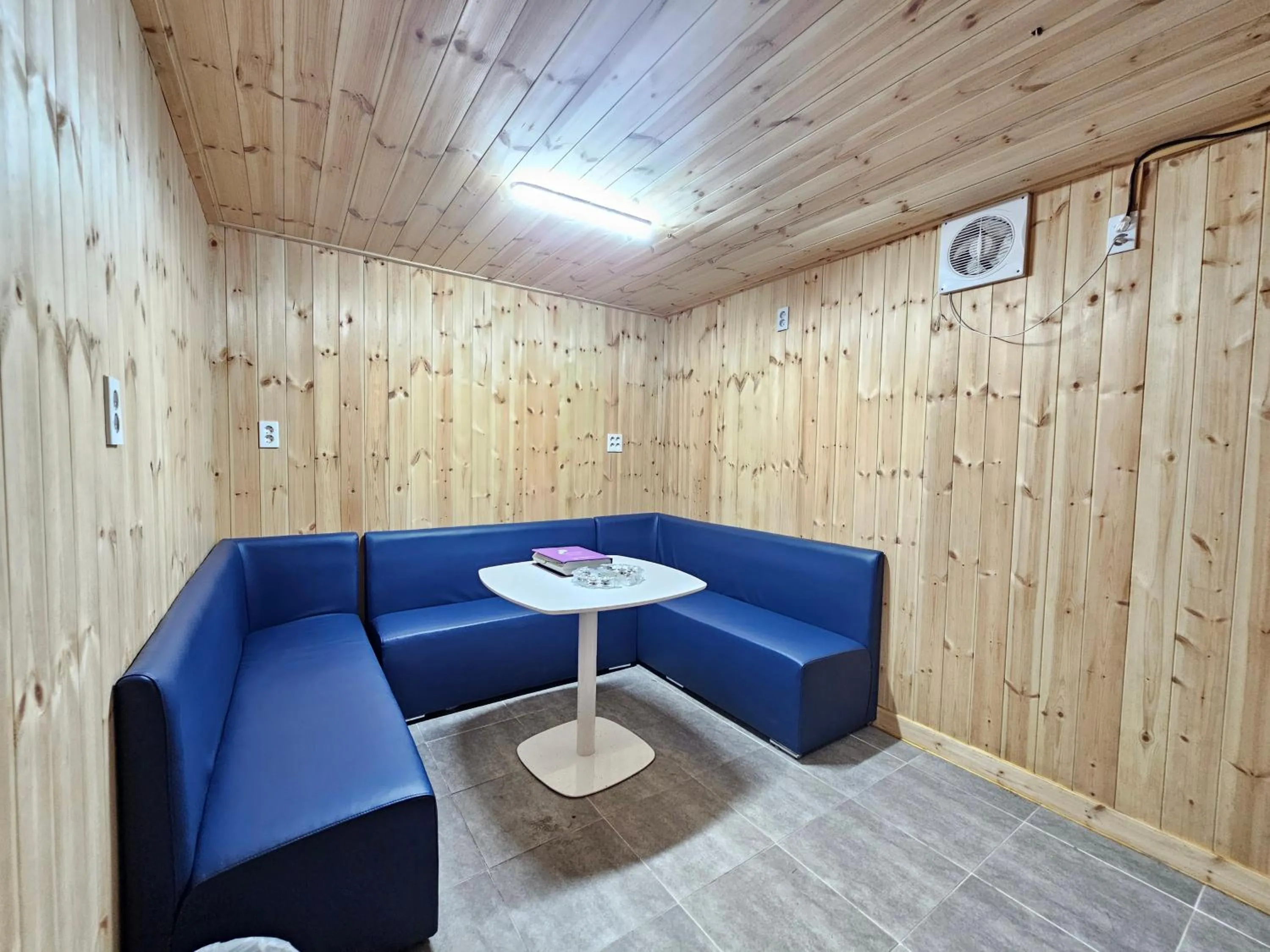 Karaoke in Galaxy X Hotel Type Caravan Glamping & Pension