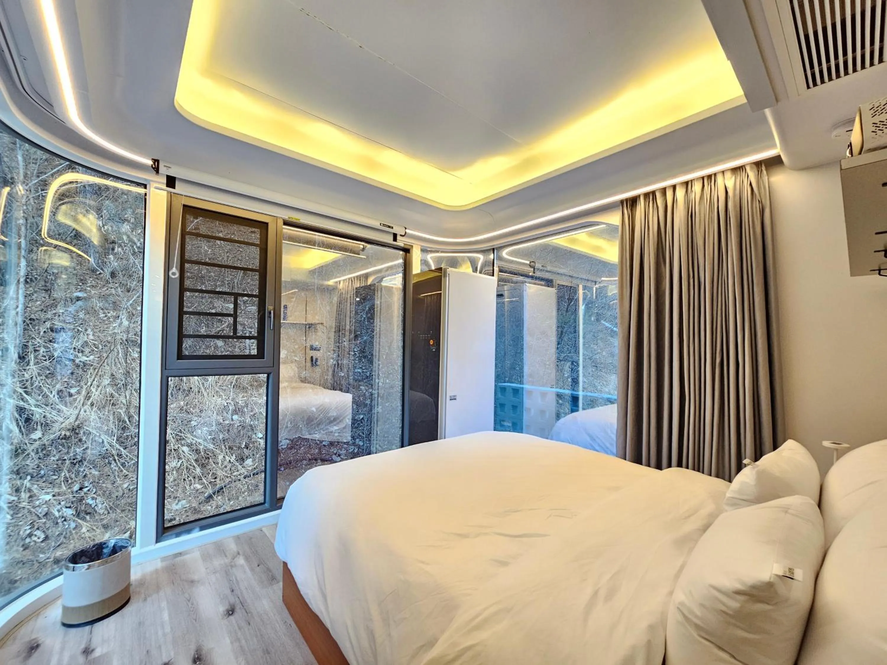Bedroom, Bed in Galaxy X Hotel Type Caravan Glamping & Pension