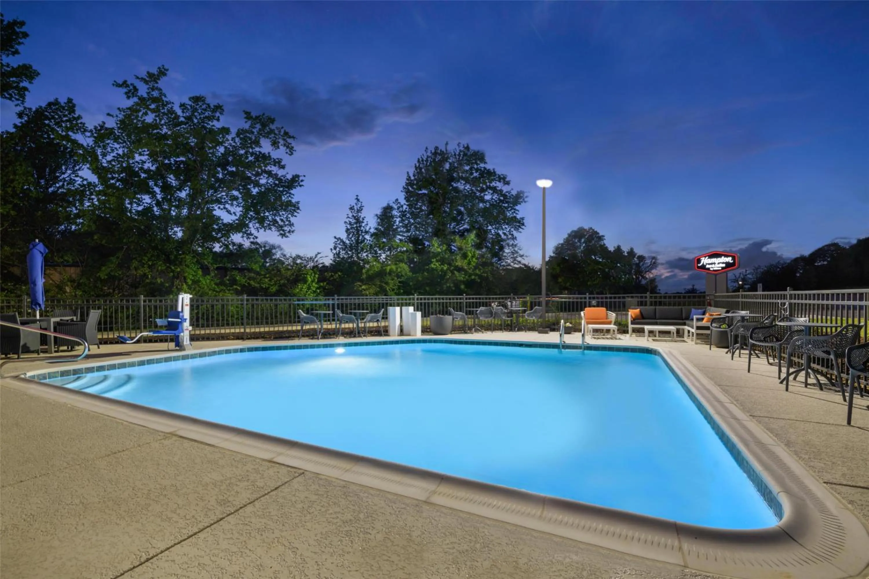 Pool view in Hampton Inn & Suites By Hilton Decatur