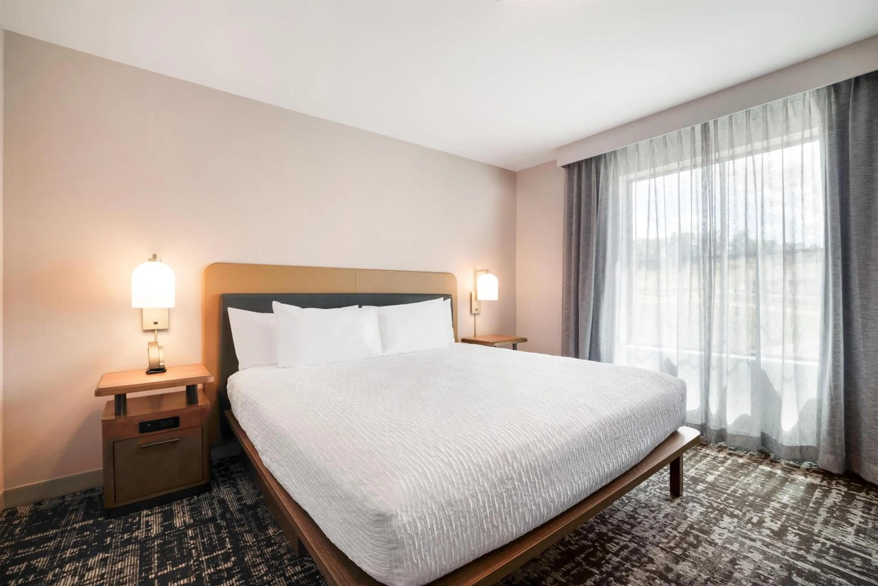 Bed in Homewood Suites By Hilton Madison Huntsville