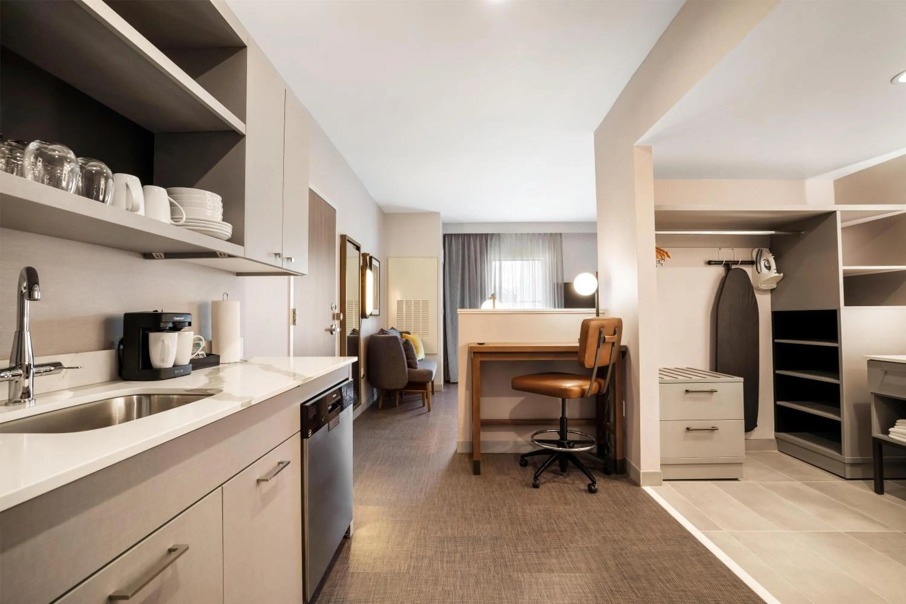 Kitchen or kitchenette in Homewood Suites By Hilton Madison Huntsville