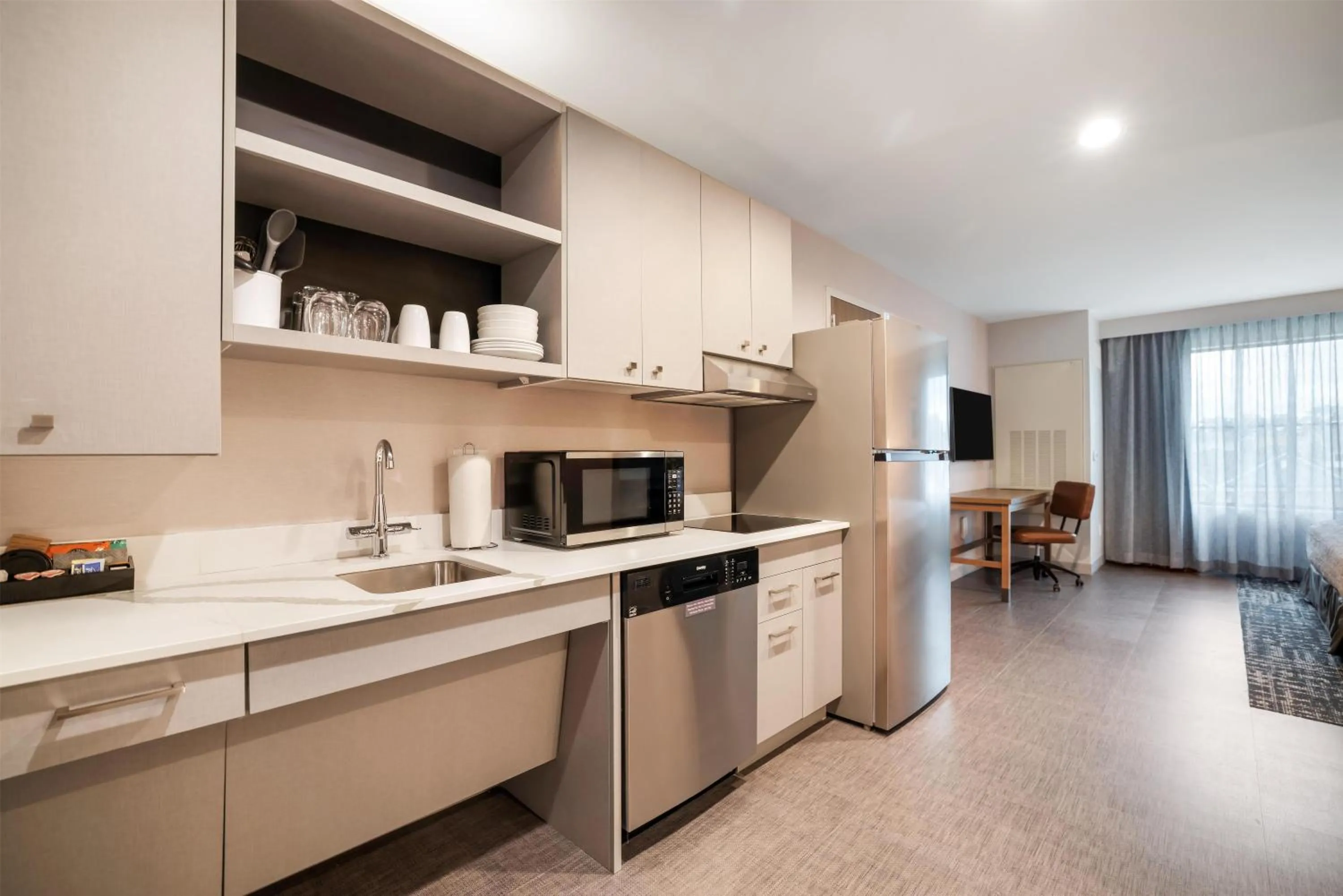 Kitchen or kitchenette in Homewood Suites By Hilton Madison Huntsville
