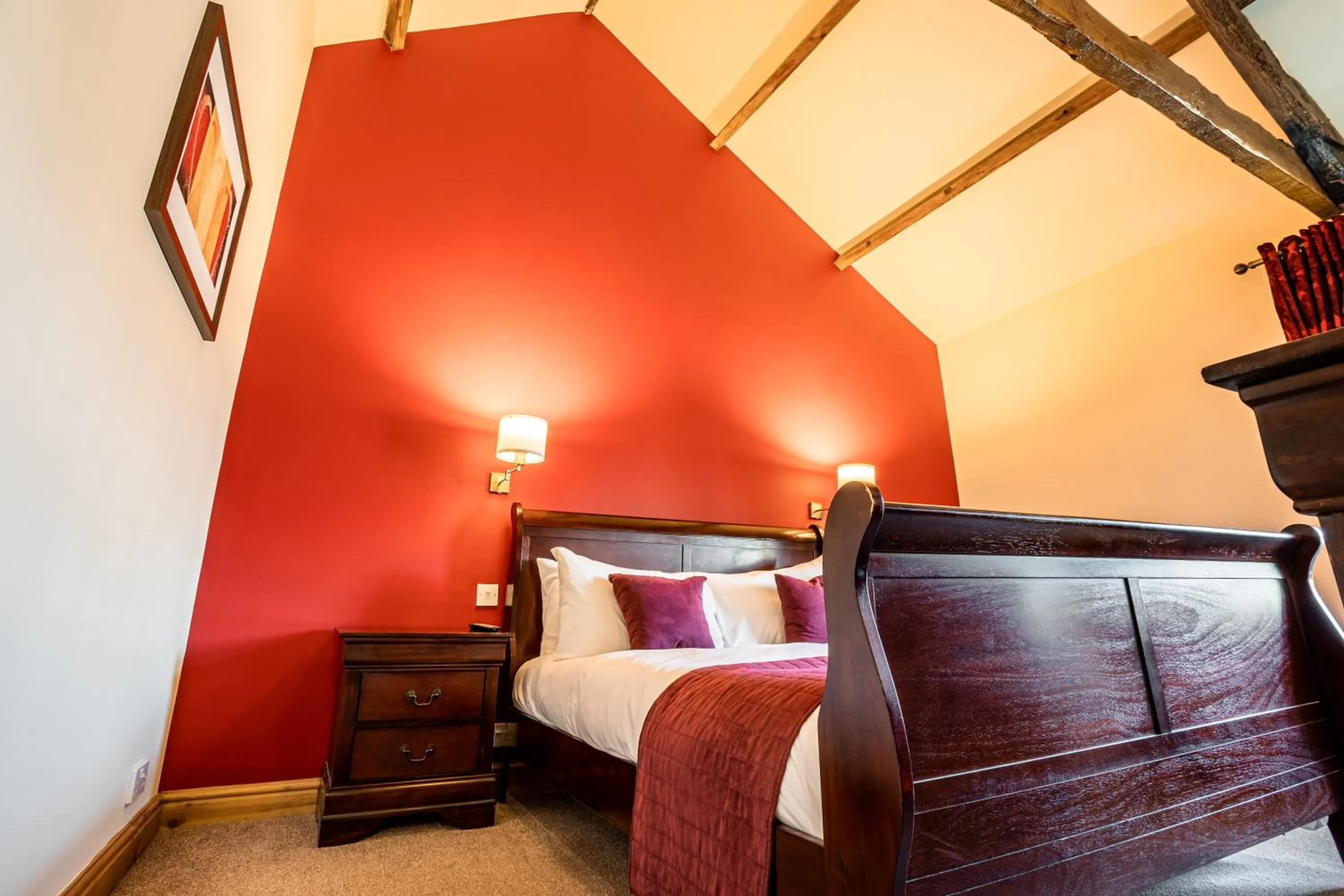 Bed in The Village Inn