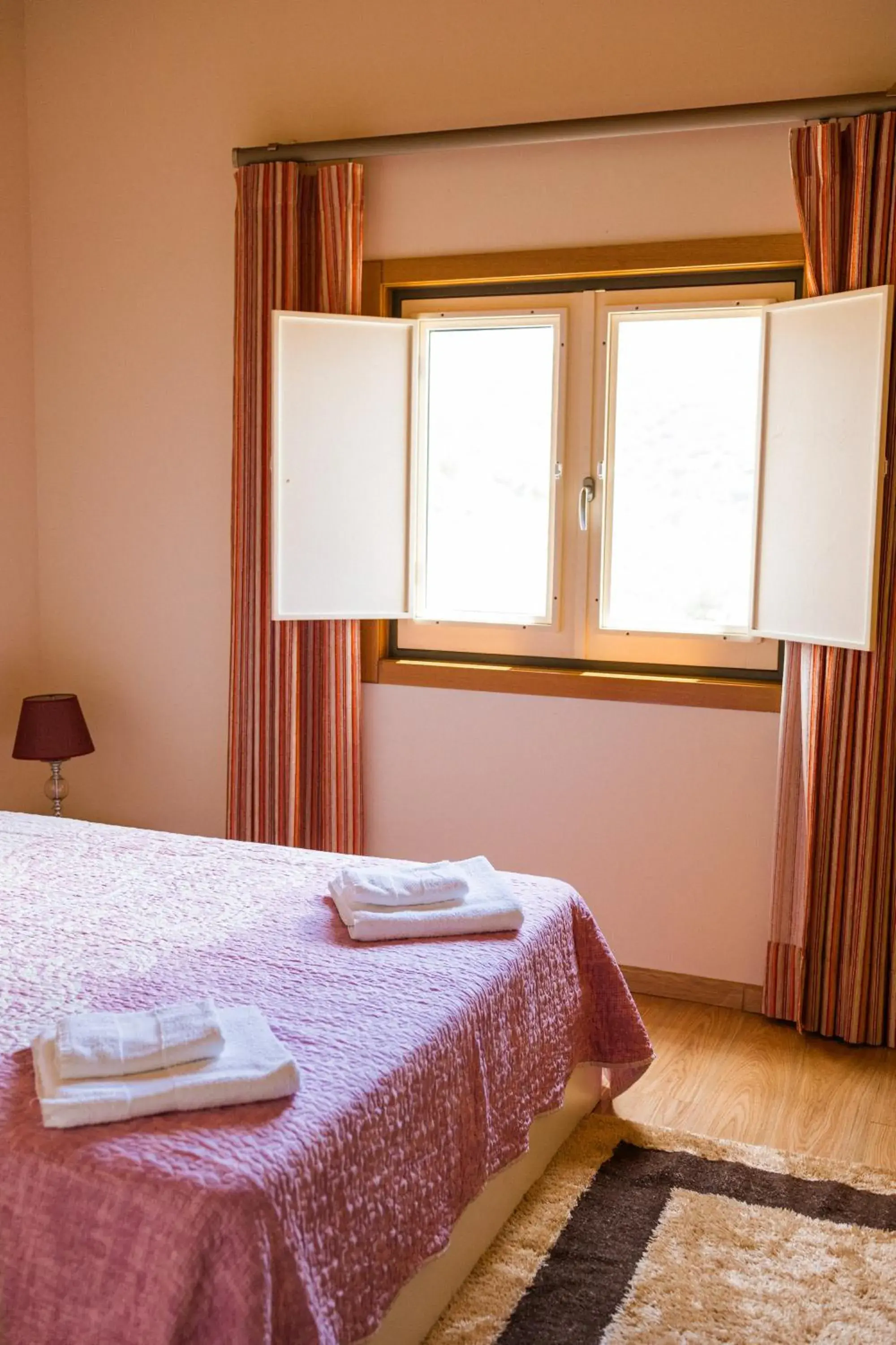 Double Room in Olhares do Douro Double Room in Olhares do Douro