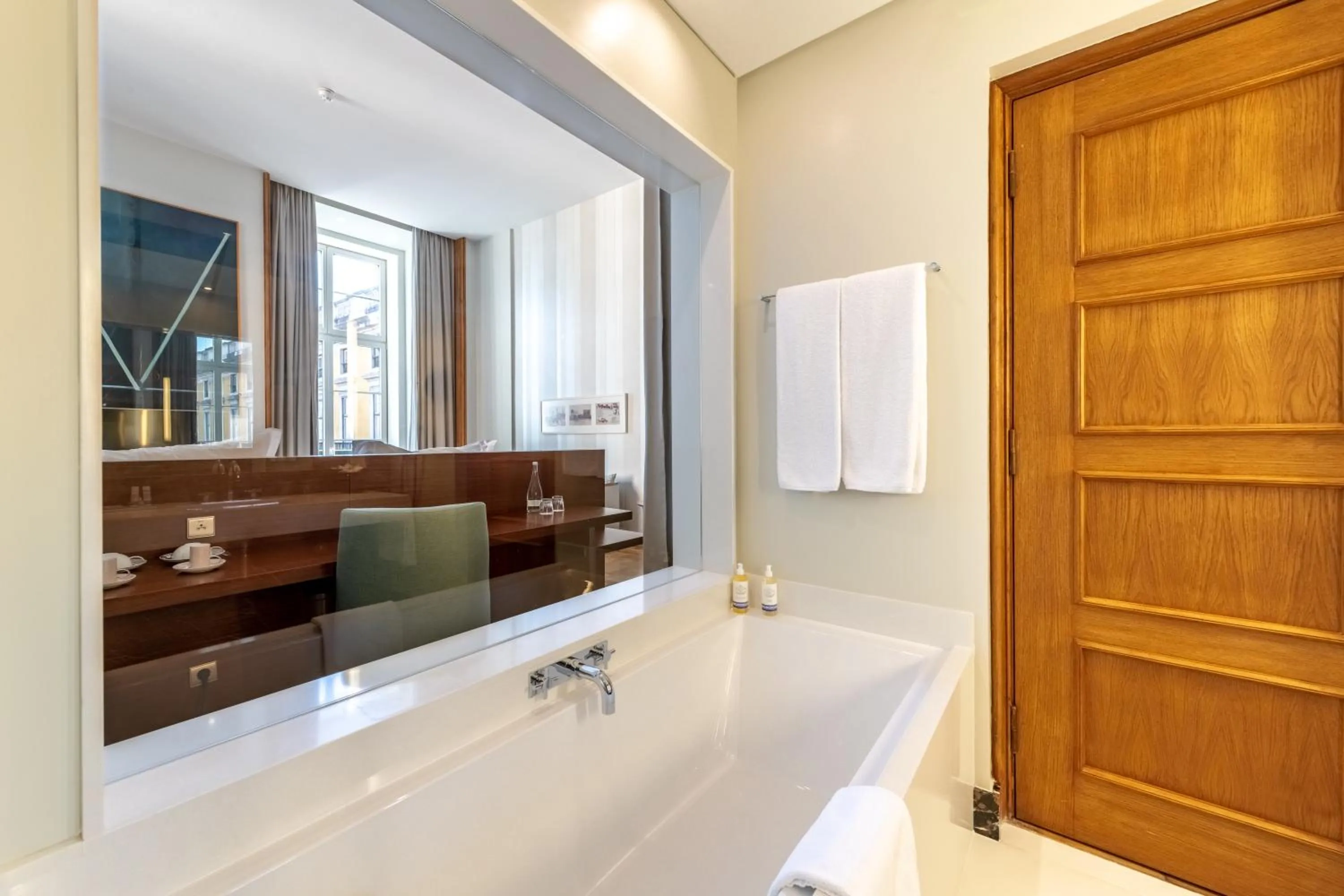Bathroom in Pousada de Lisboa - Small Luxury Hotels Of The World