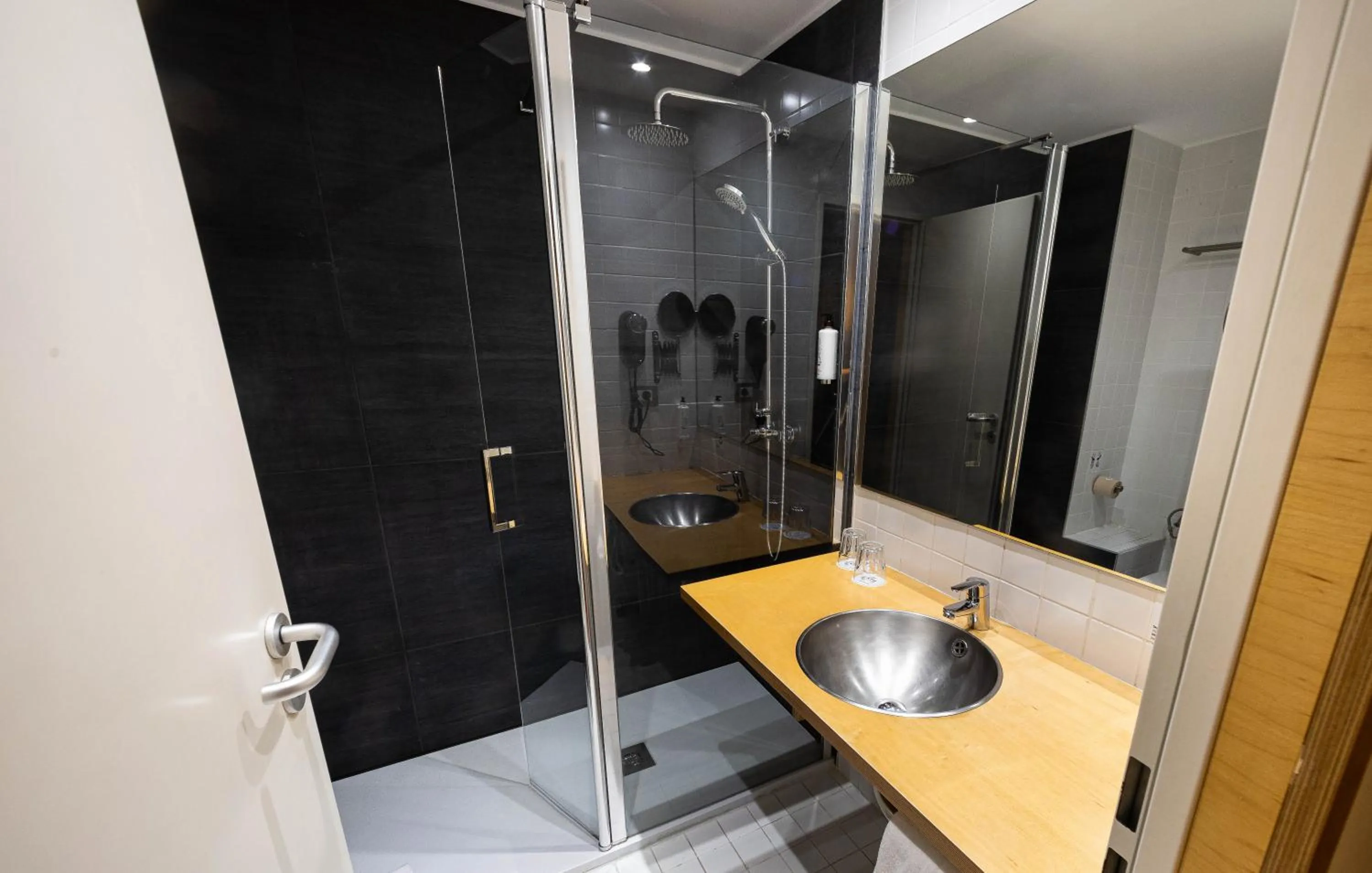 Bathroom in ETH Irún