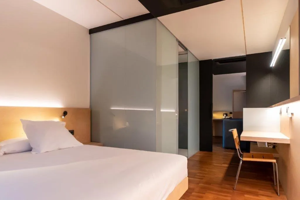 Bedroom, Bed in ETH Irún