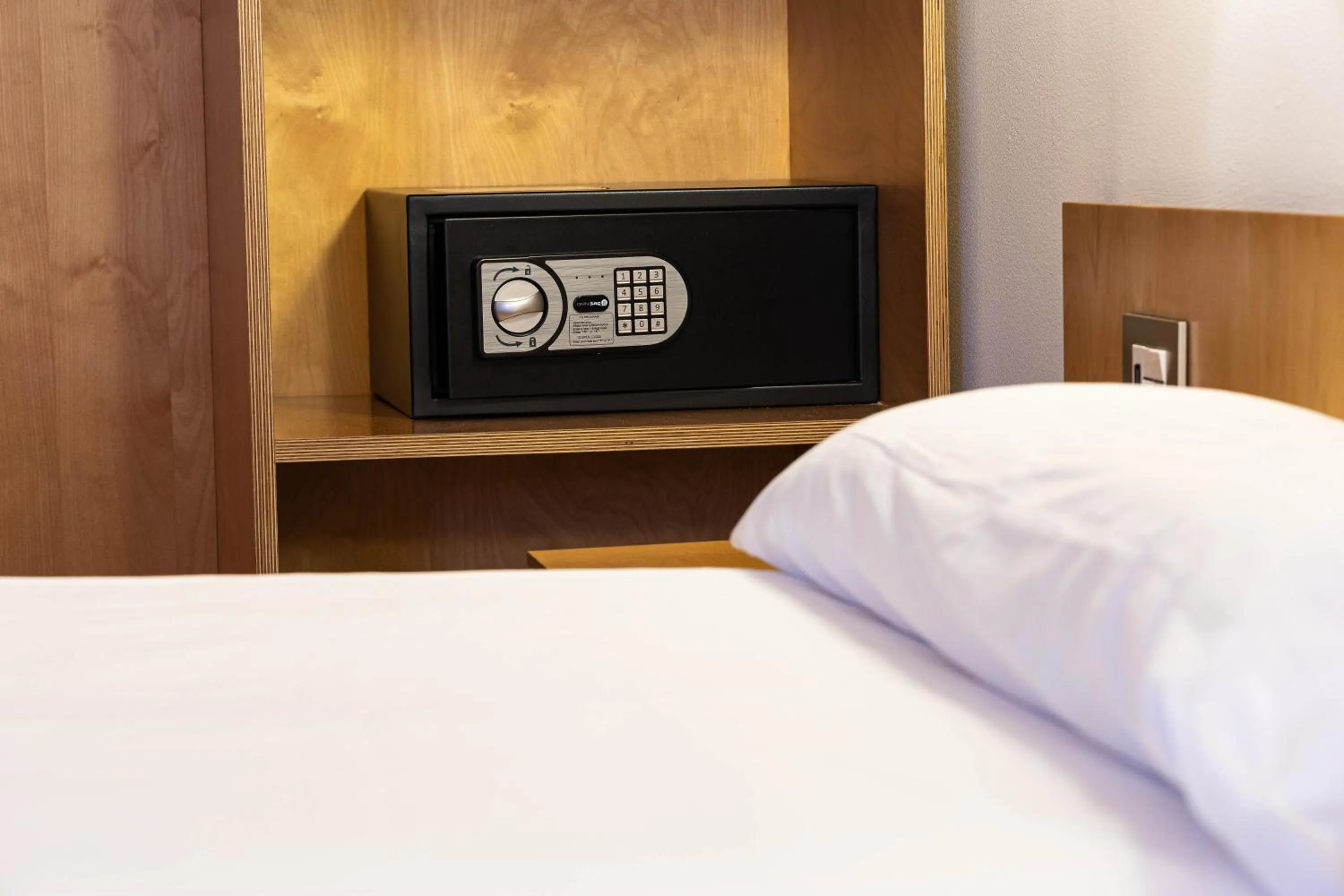 safe, Bed in ETH Irún