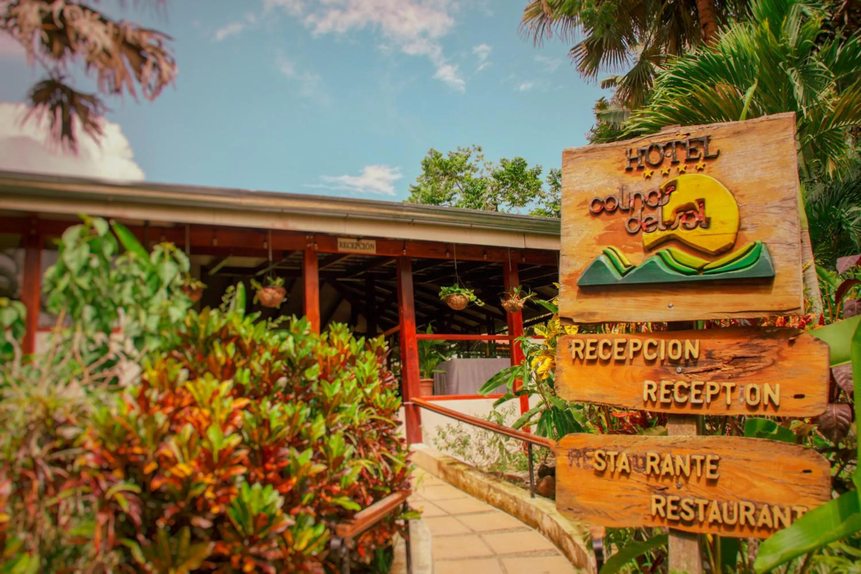 Property building in Hotel Colinas del Sol