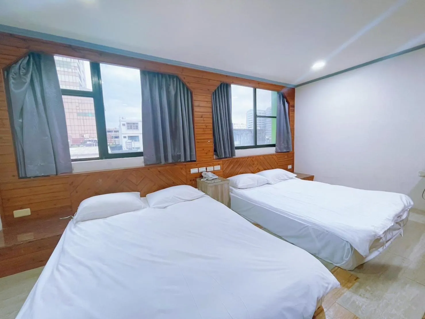 Photo of the whole room, Bed in A22 Wei Lu Hotel