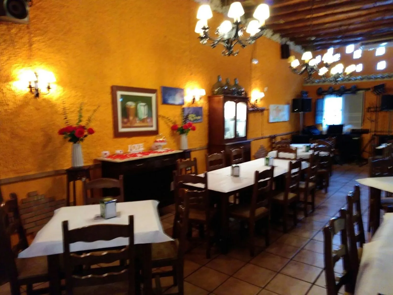Restaurant/places to eat in Hotel Corona de Atarfe