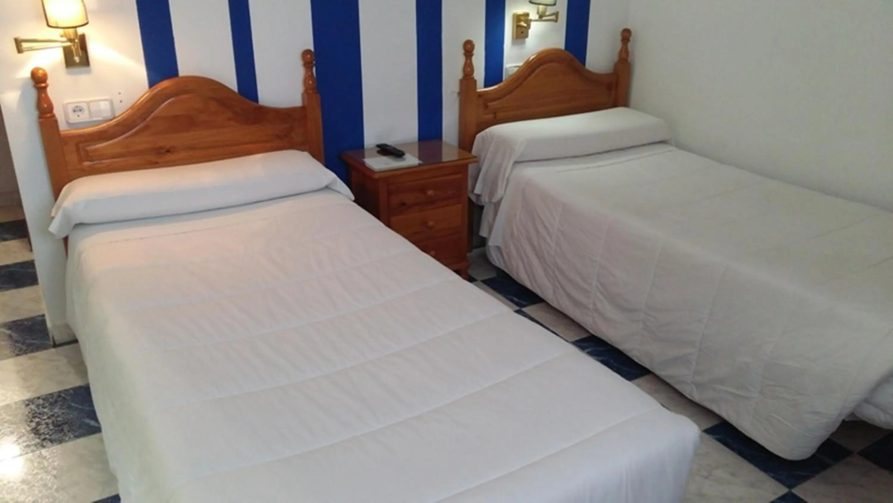 Bed in Hotel Corona de Atarfe