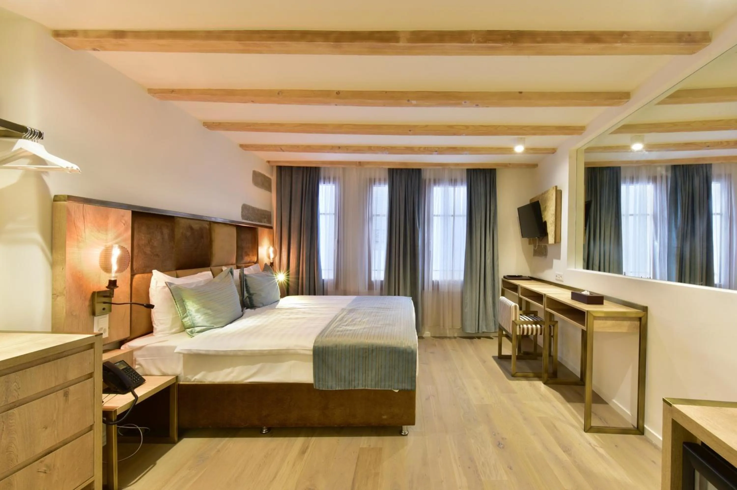 Bedroom, Bed in Hotel Rousseau