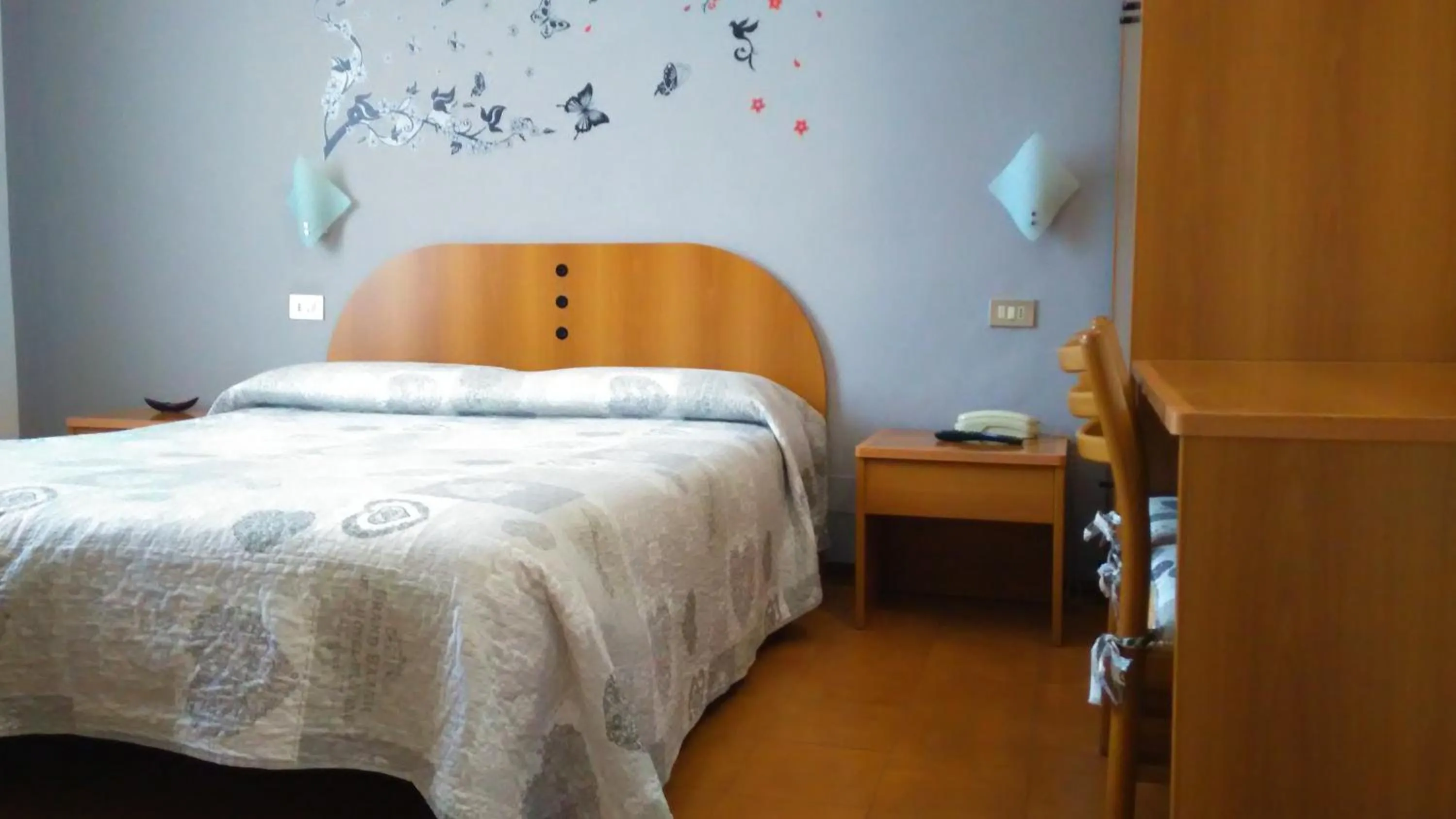 Photo of the whole room, Bed in Hotel Tirreno