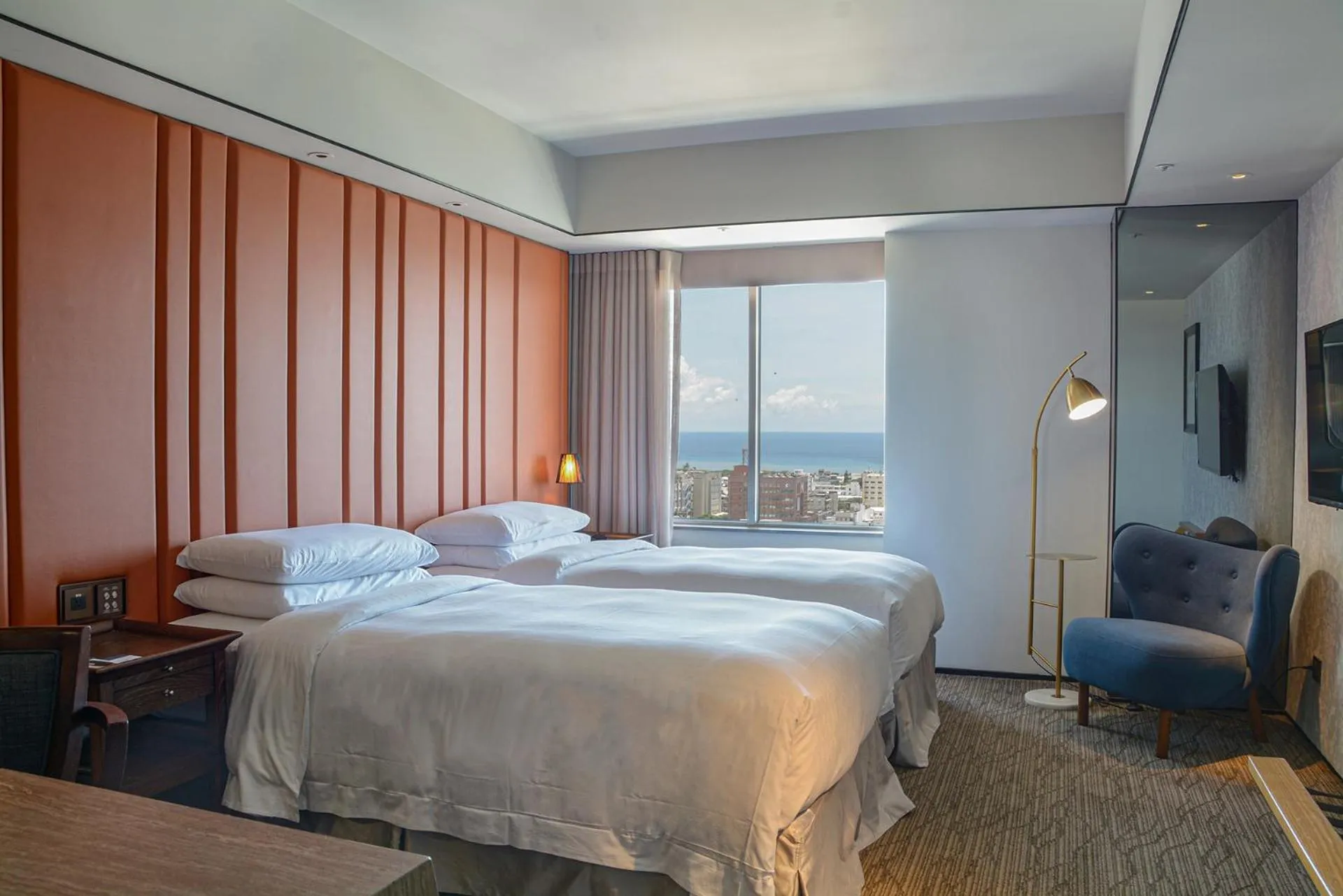 Bedroom, Bed in Sheraton Taitung Hotel