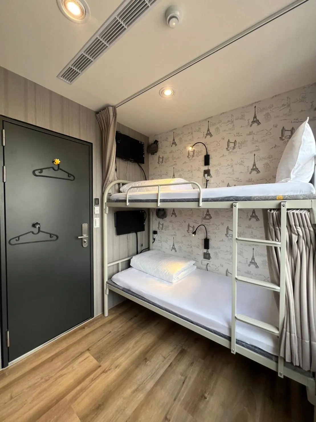 Bed in 綺樂文旅 康定館 Le Room Hotel Kangding