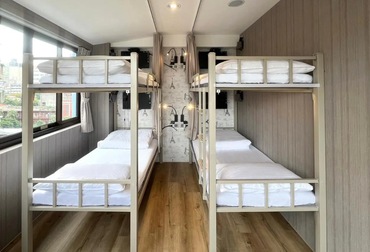 Bed in 綺樂文旅 康定館 Le Room Hotel Kangding