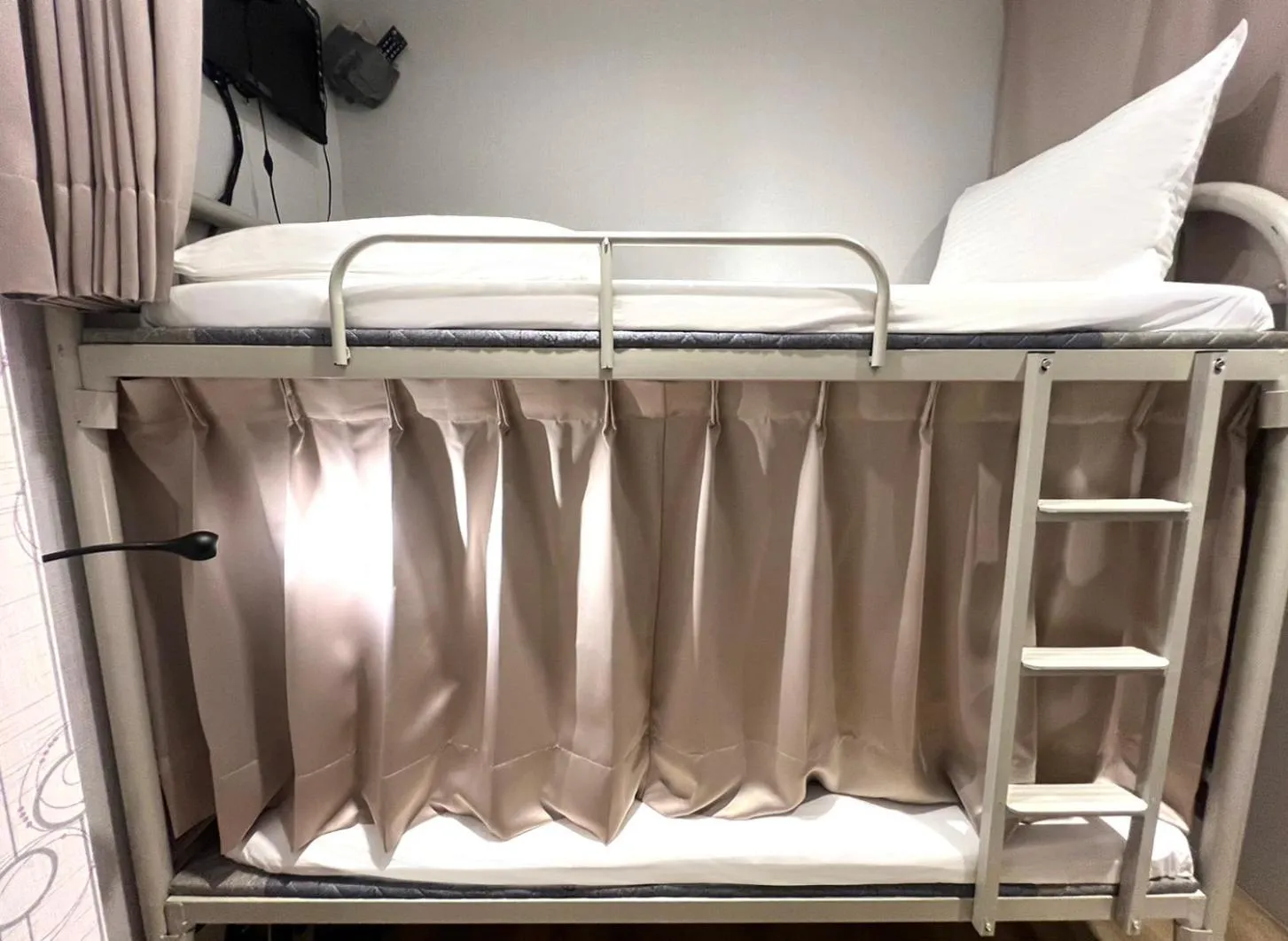 Bed in 綺樂文旅 康定館 Le Room Hotel Kangding