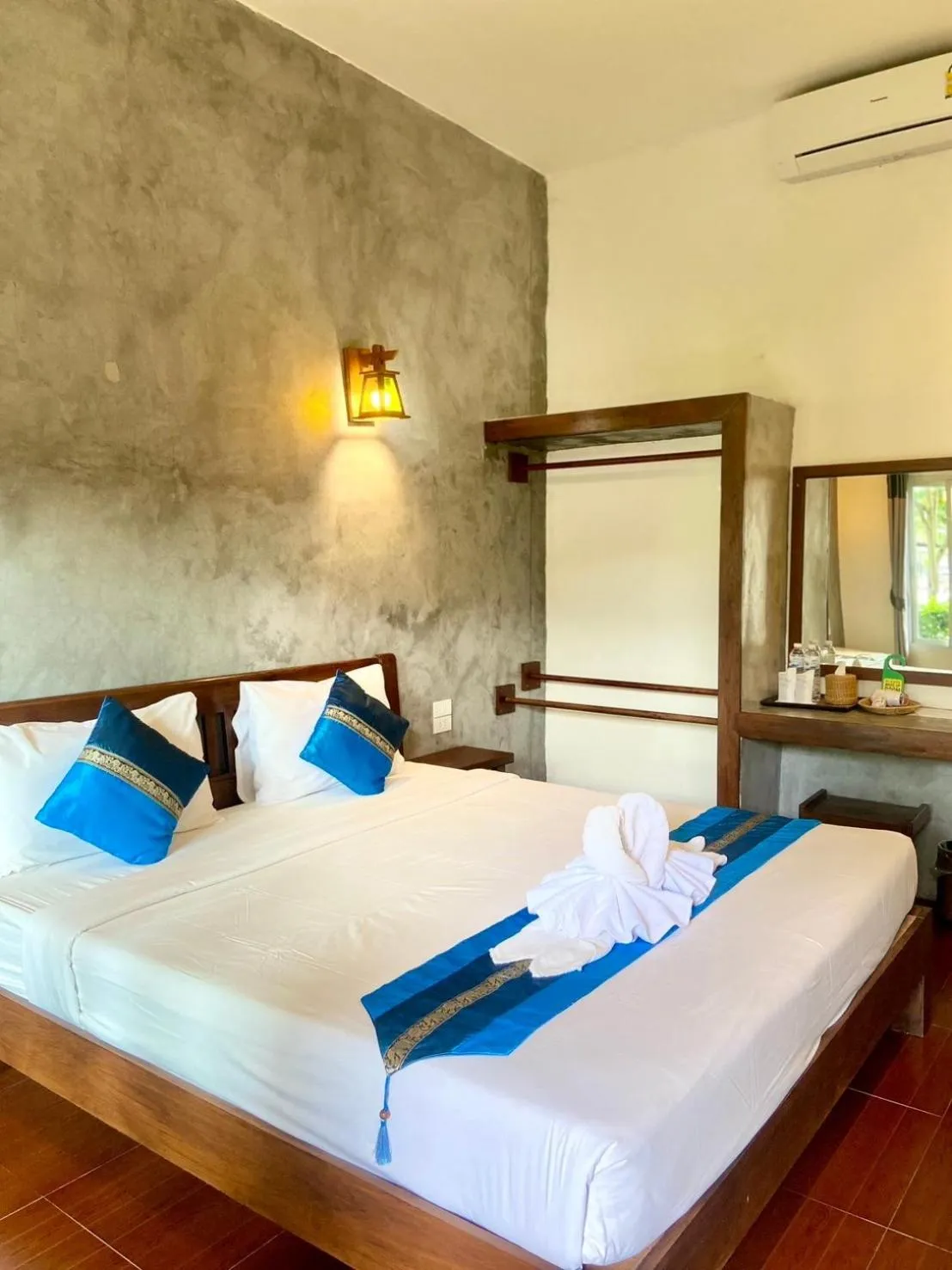 Bed in Home Inn Pai Garden