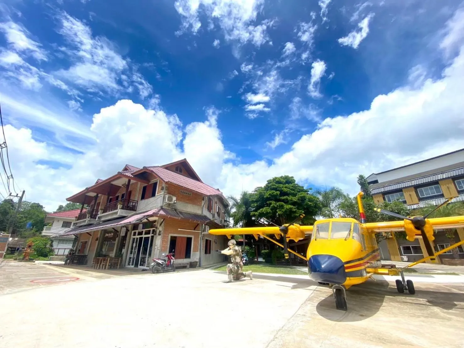 Property building in Home Inn Pai Garden