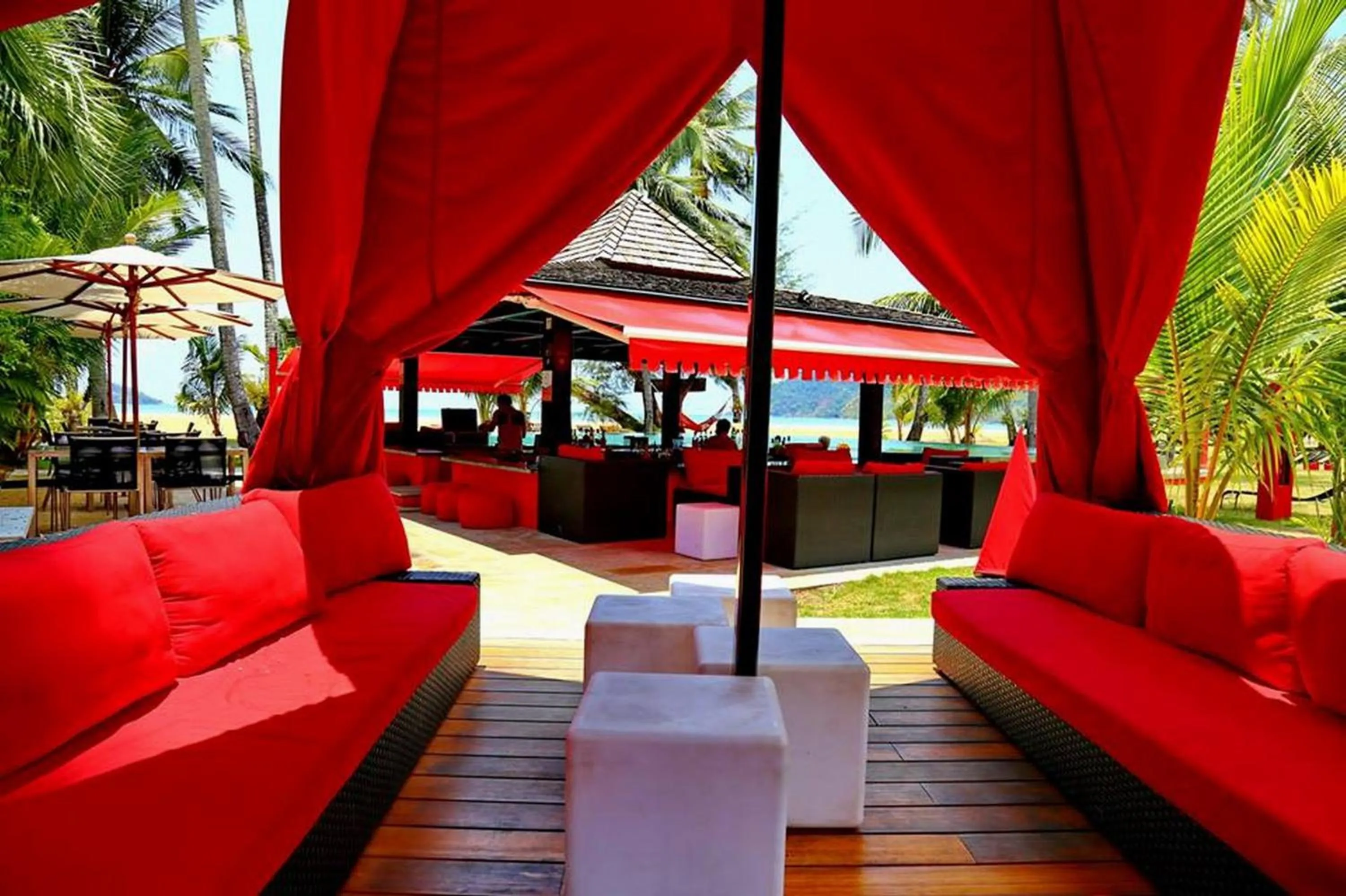 Seating area in Siam Royal View Resort Apartments