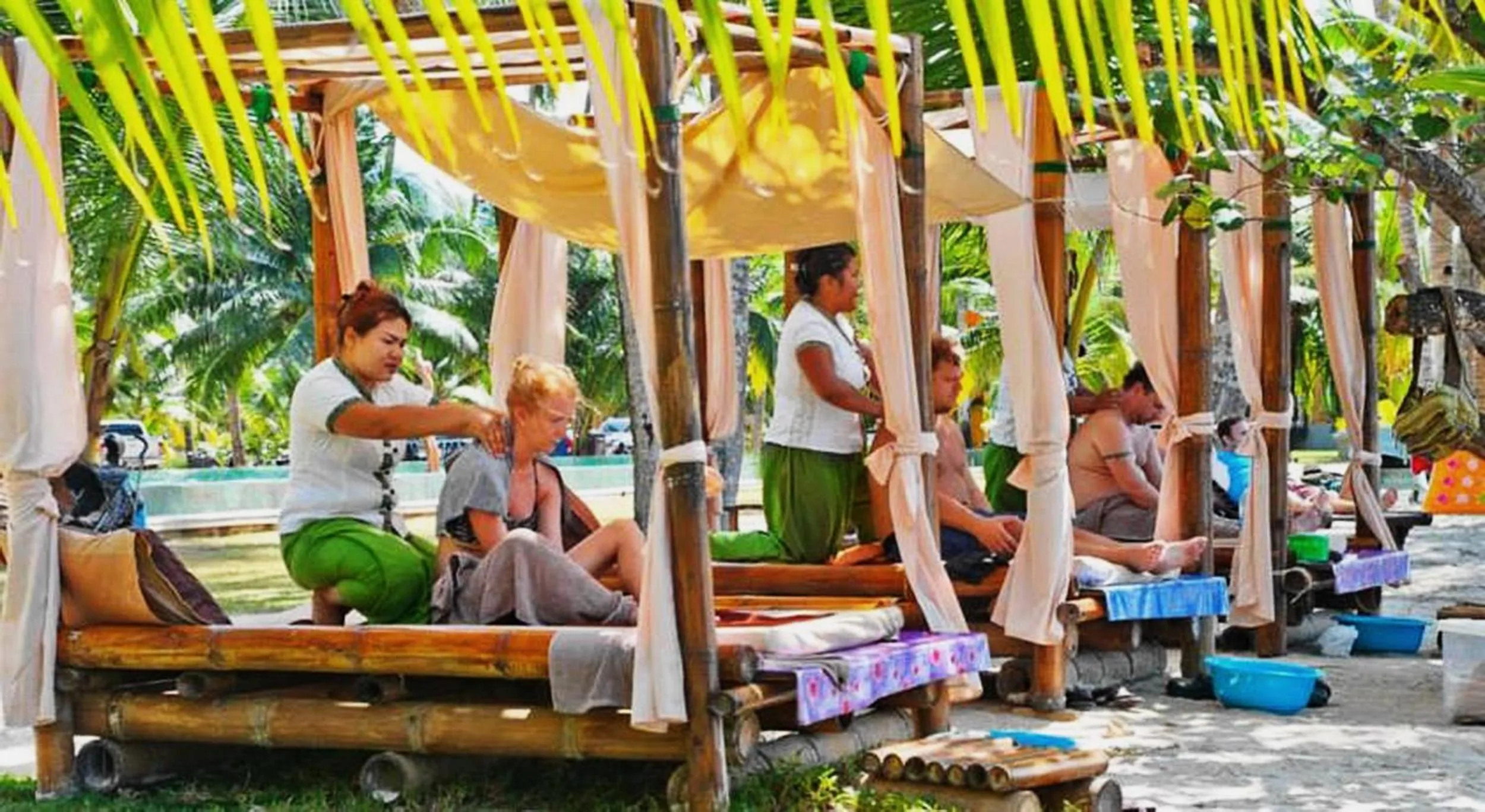 People in Siam Royal View Resort Apartments