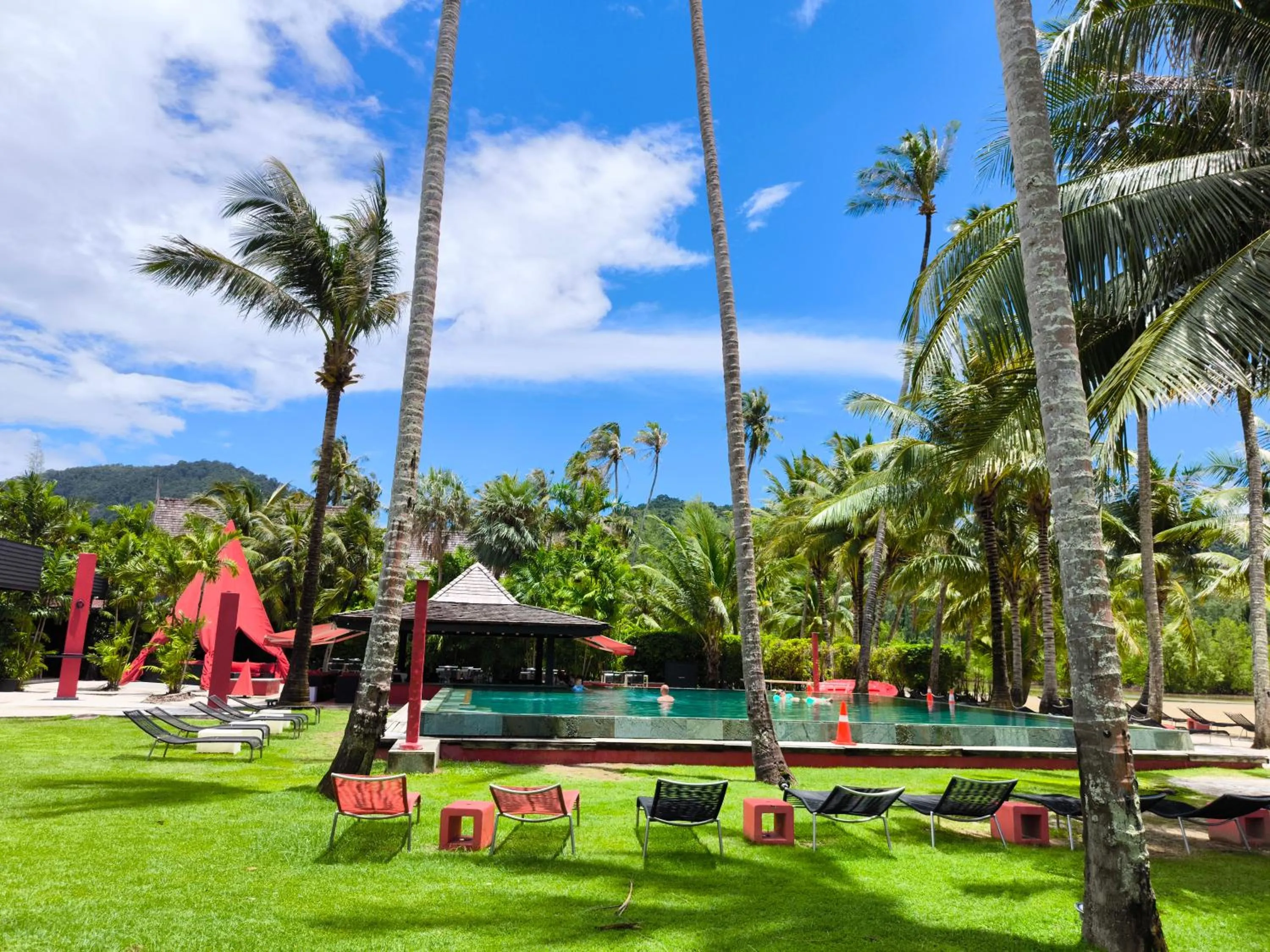 Lounge or bar in Siam Royal View Resort Apartments