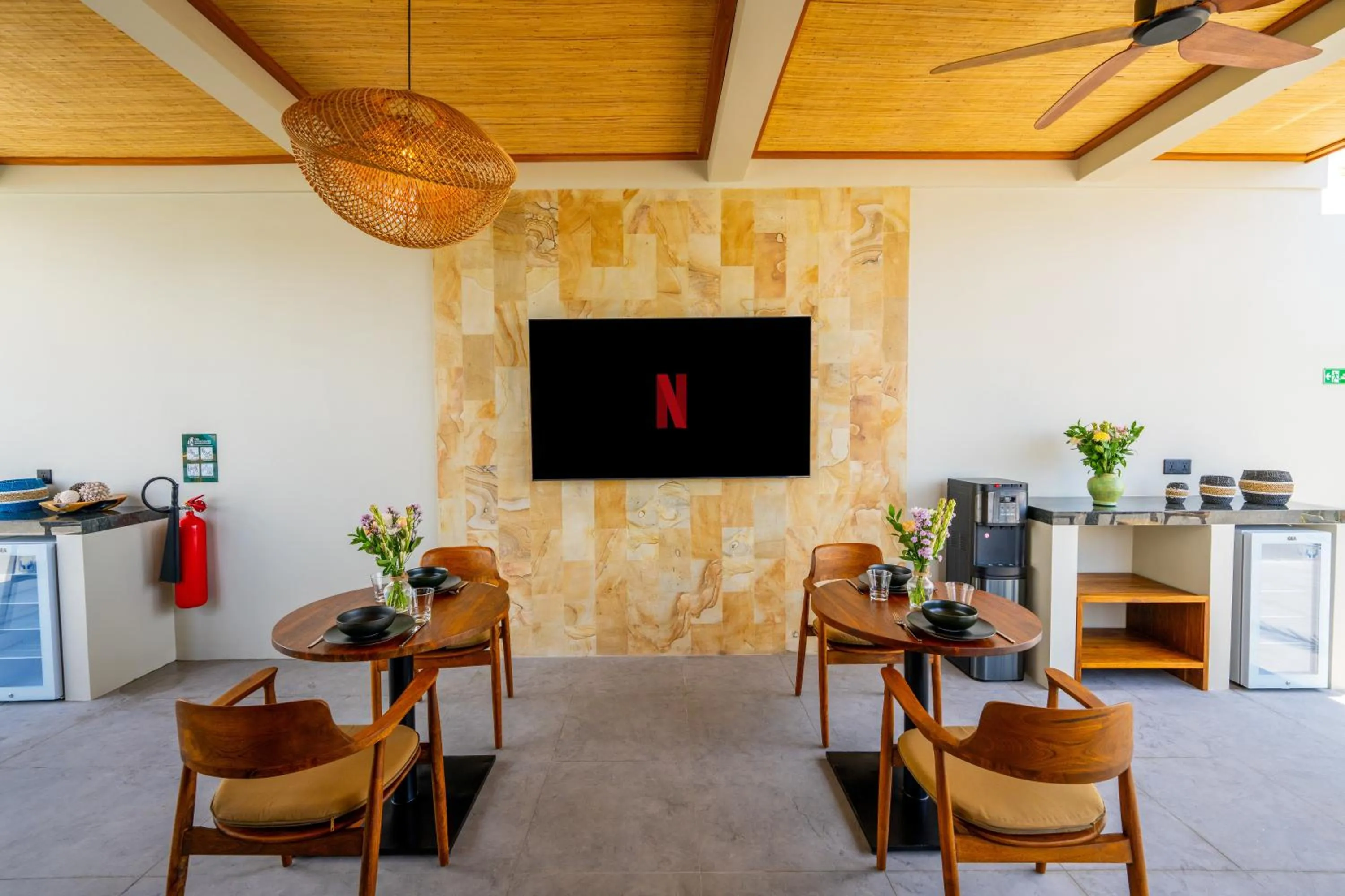 TV and multimedia in Avanya Luxury Apartment