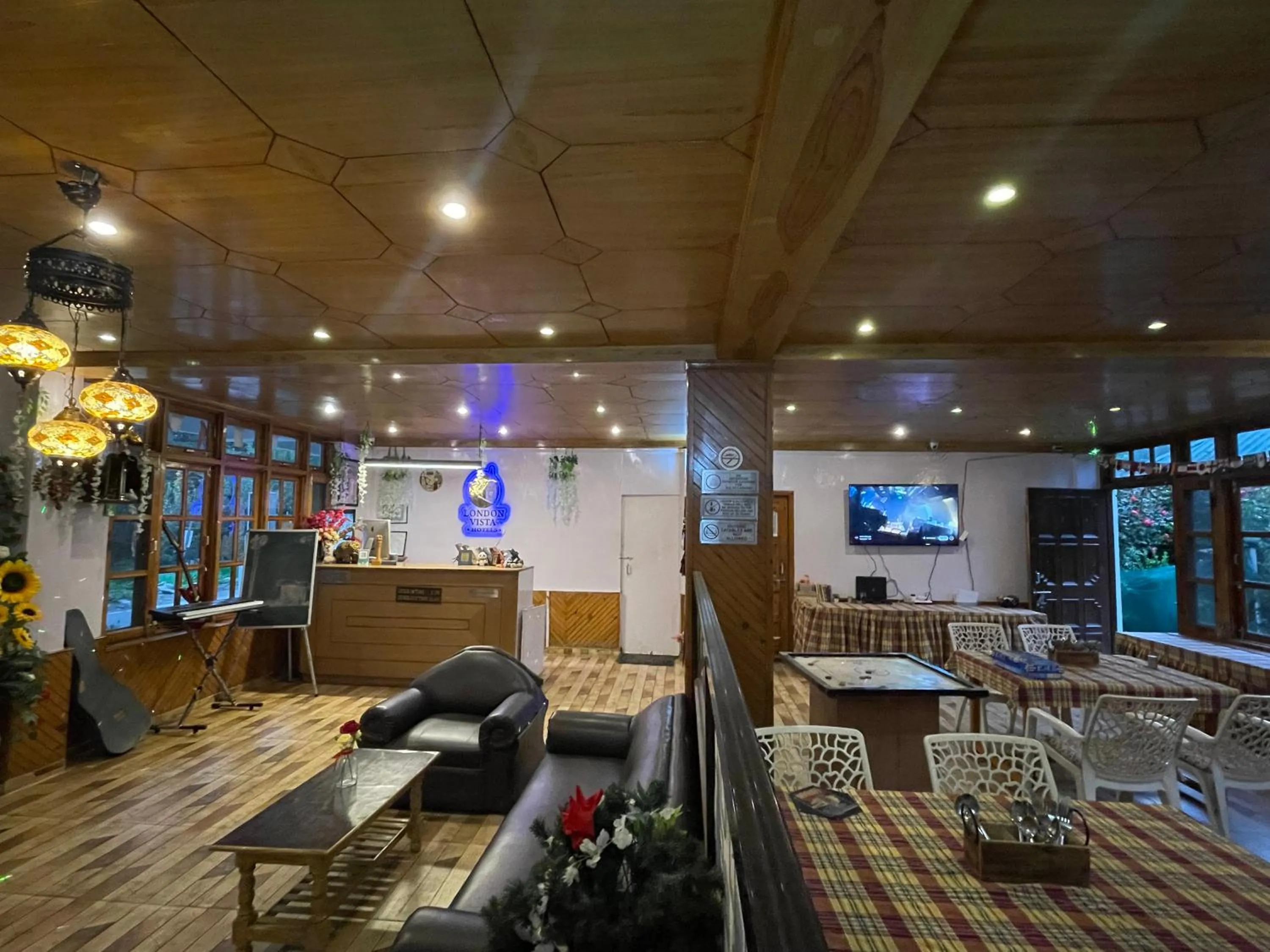 Hotel Celebriti Inn by London vista Hotels - Old Manali