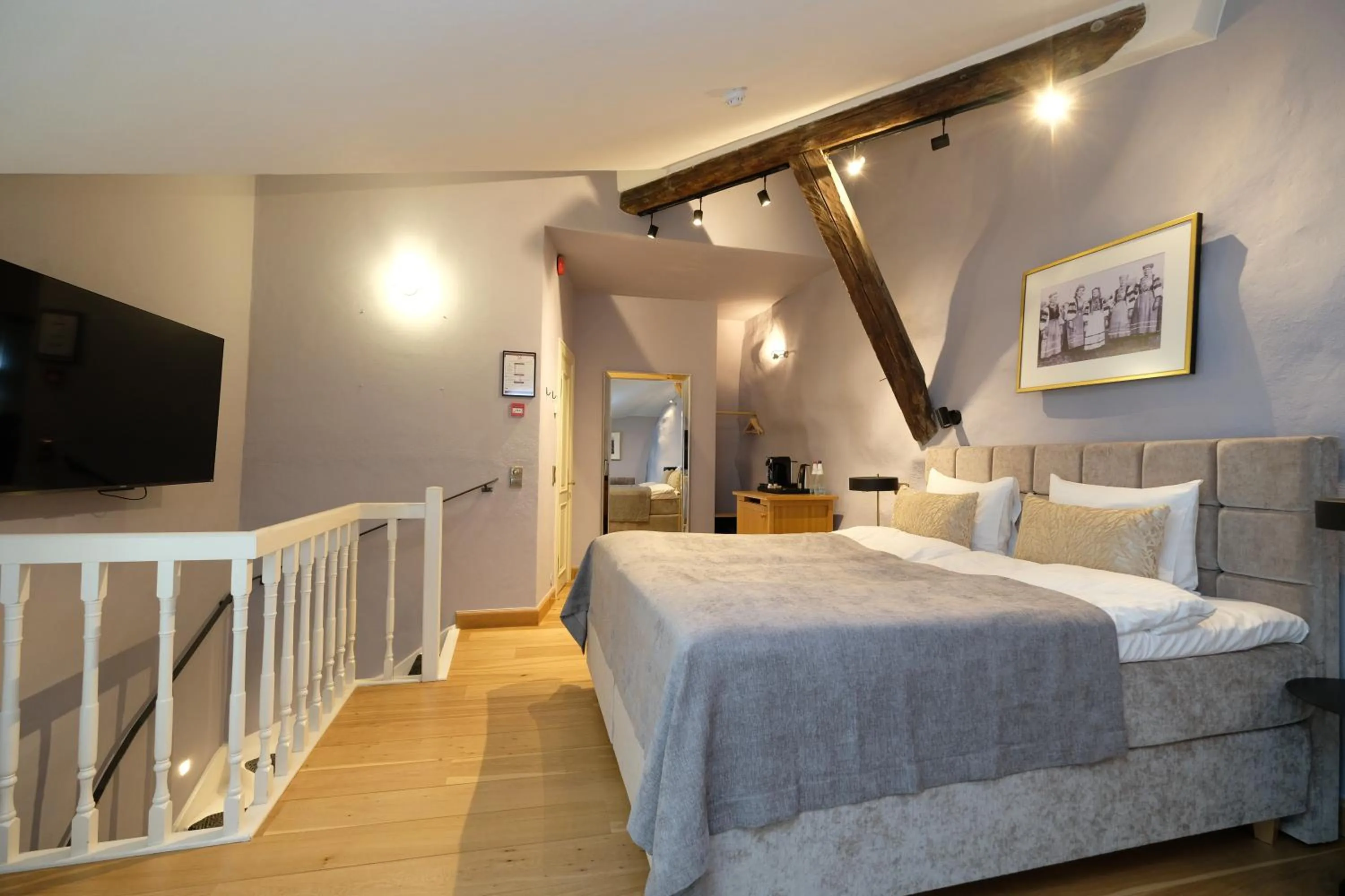 Bed in The Three Sisters Hotel