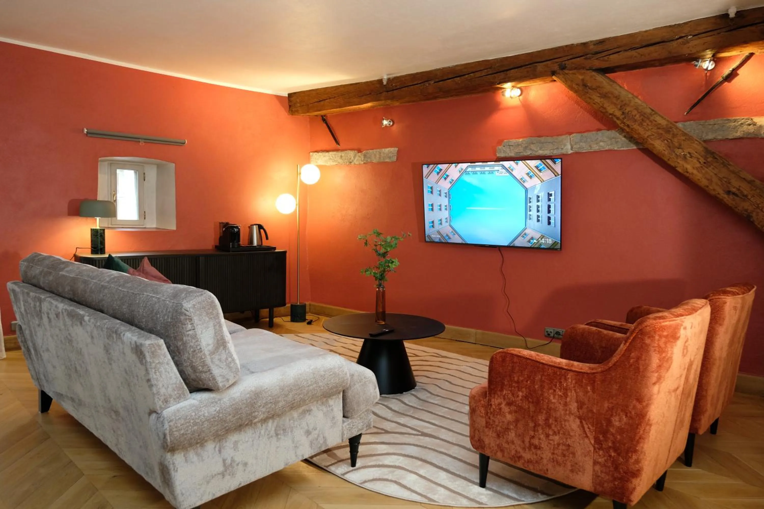 Seating area in The Three Sisters Hotel