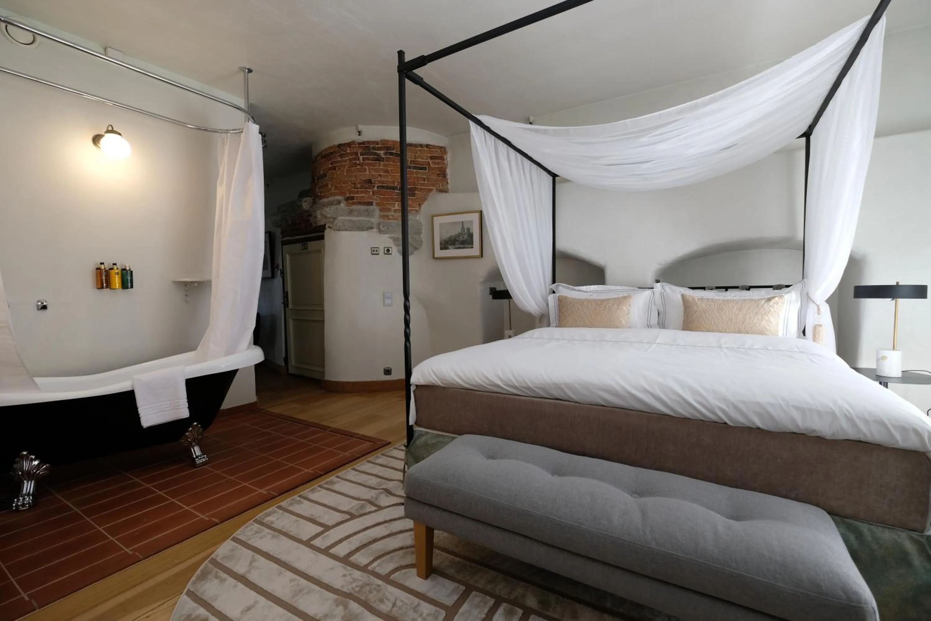 Bed in The Three Sisters Hotel