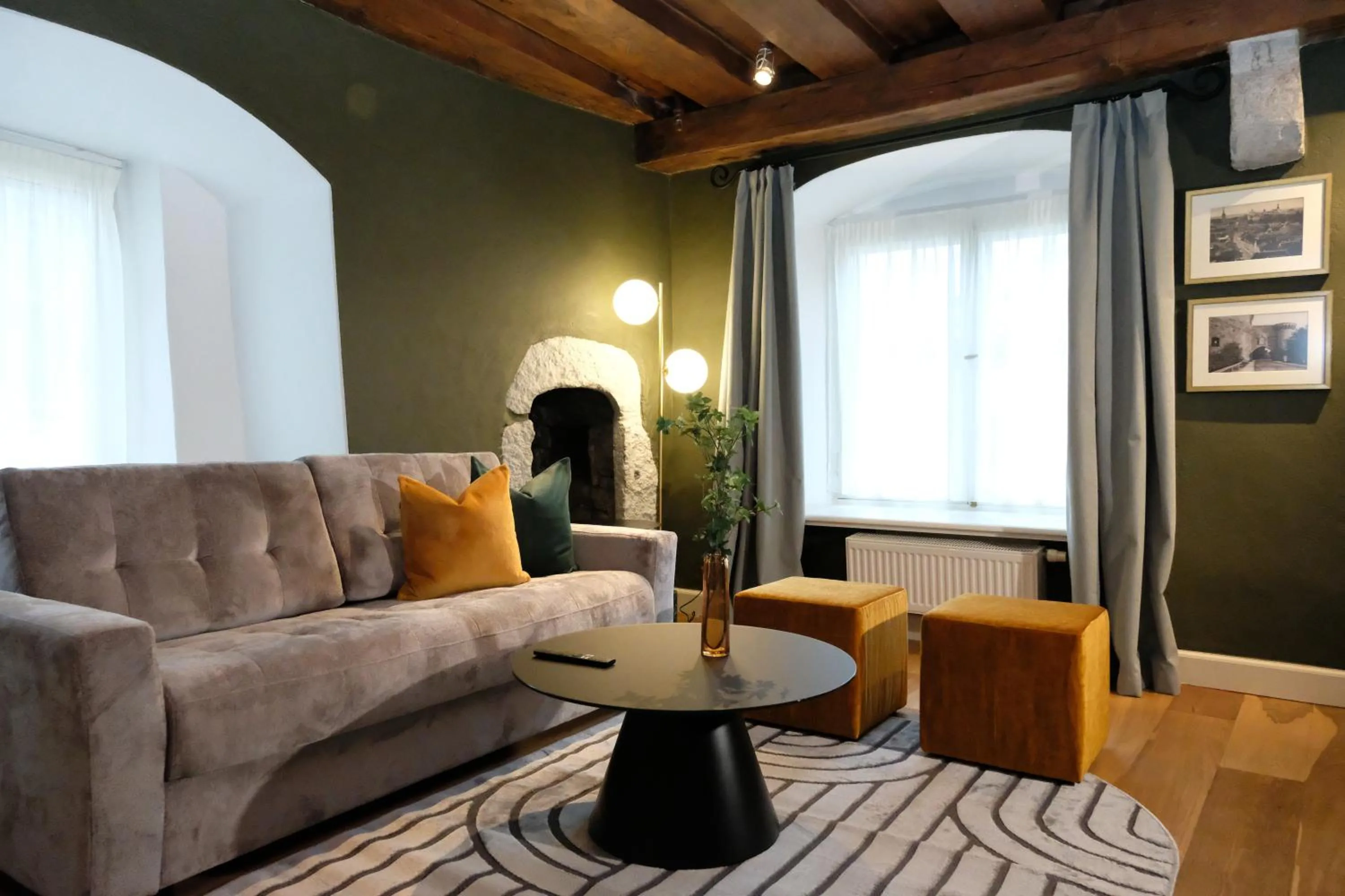 Living room in The Three Sisters Hotel