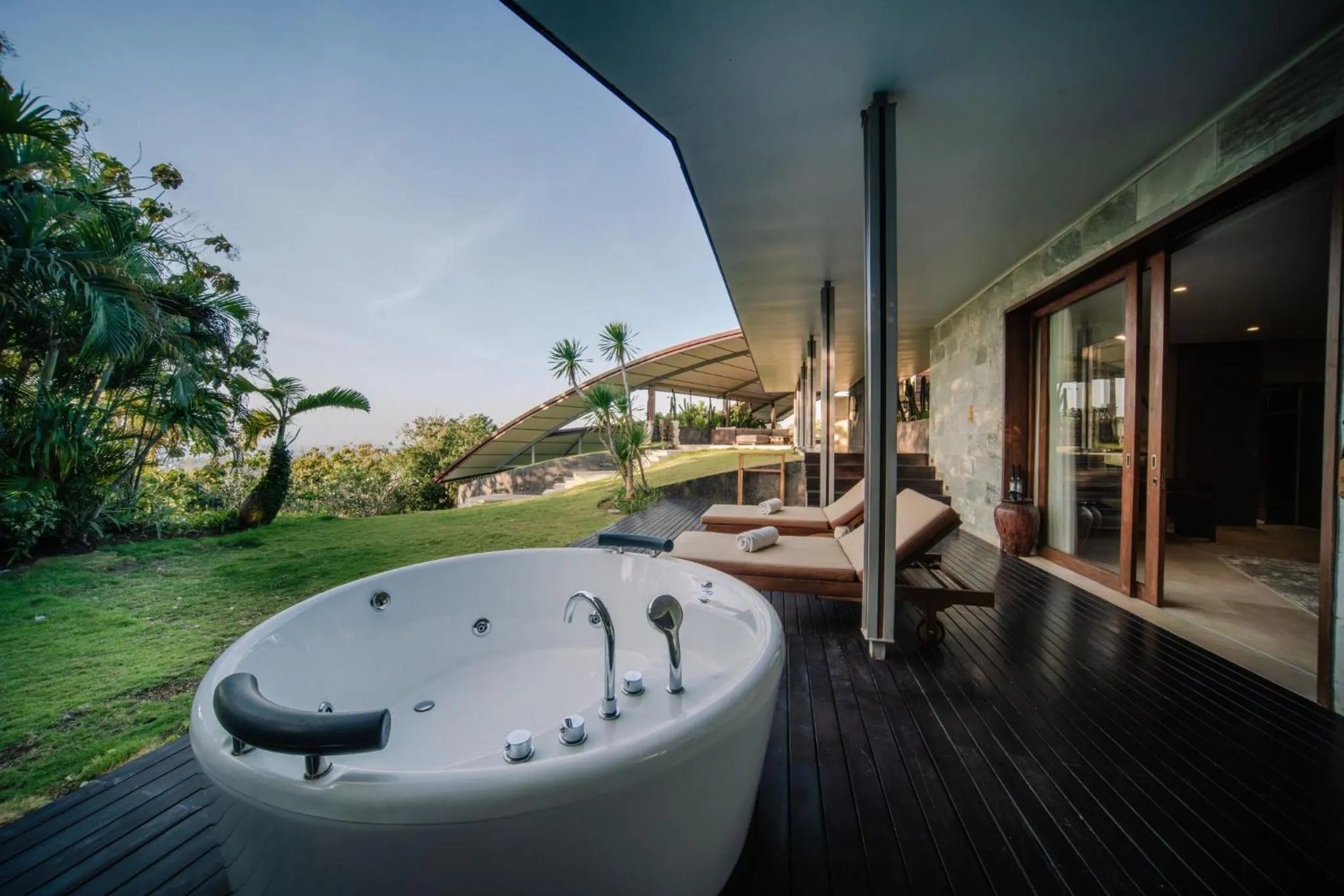 Bath in Seascape Resort & Spa Uluwatu by Ini Vie Hospitality