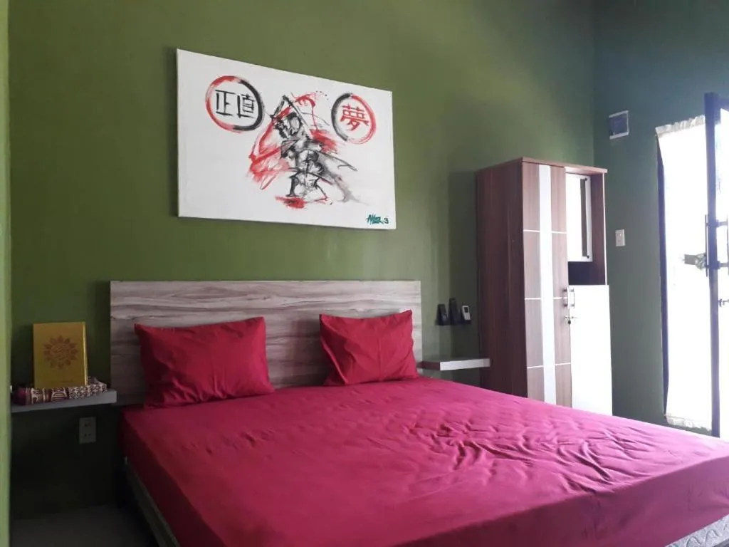 Shower, Bed in Ahza syariah