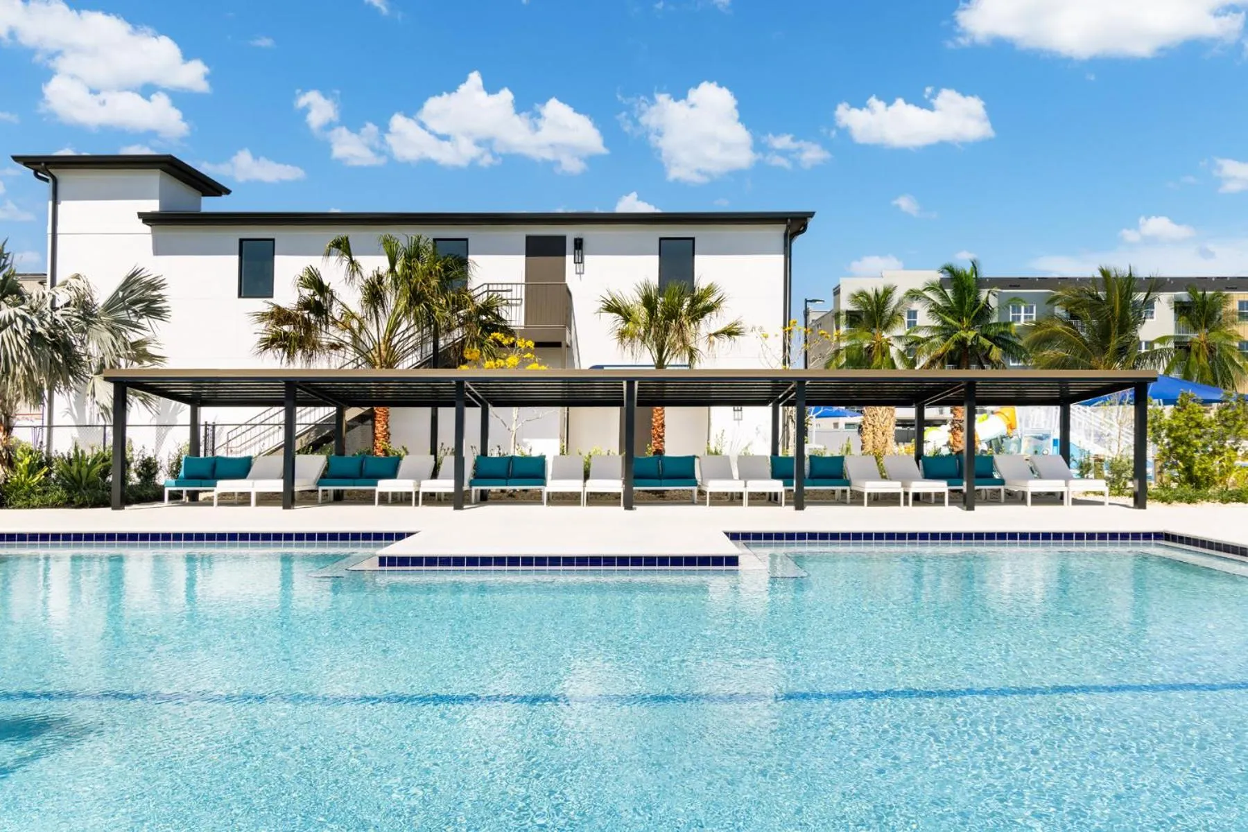 Property building in Villatel Orlando Resort, Apartments by Marriott Bonvoy