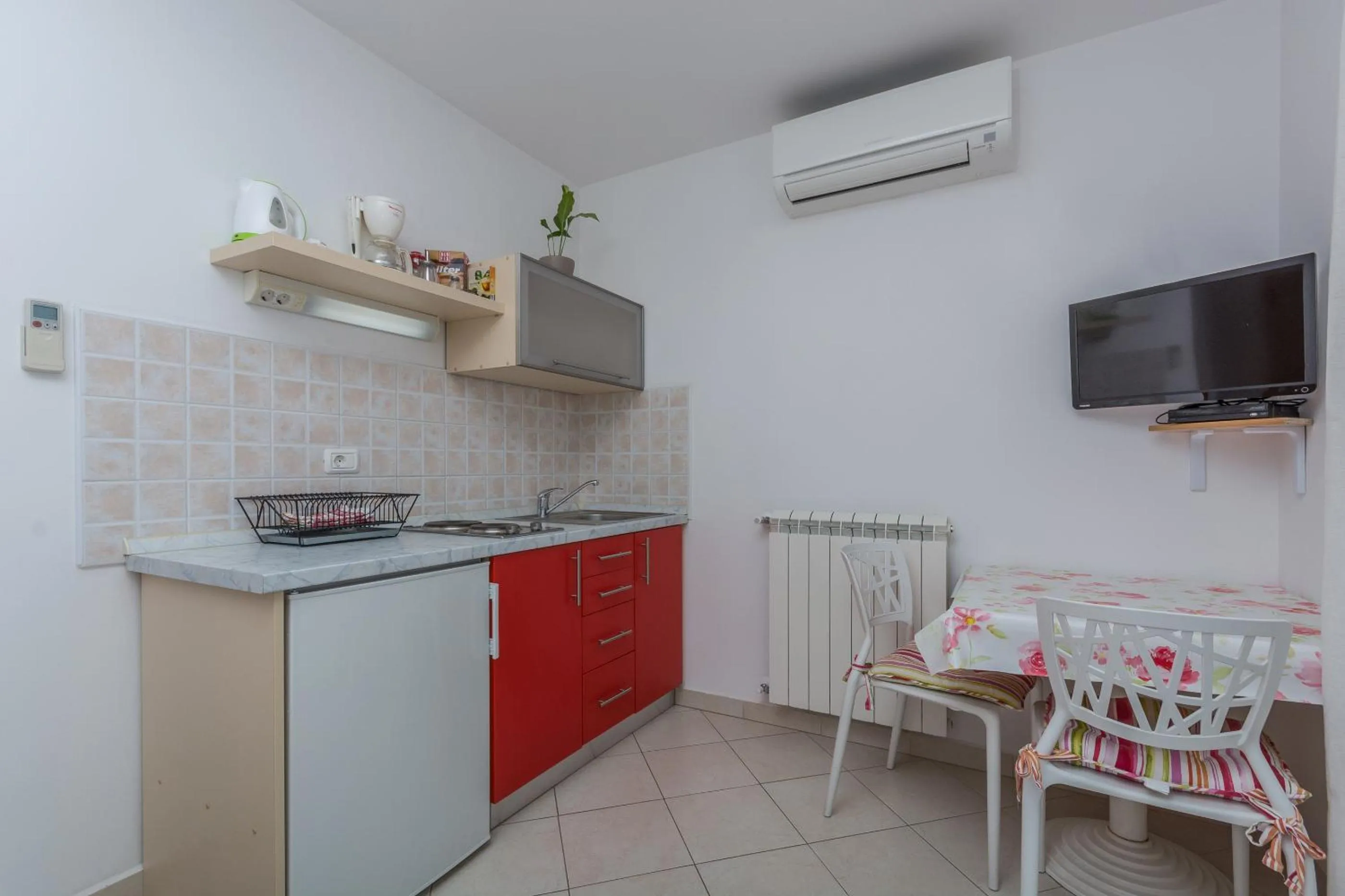Kitchen or kitchenette in Guest House Gloria