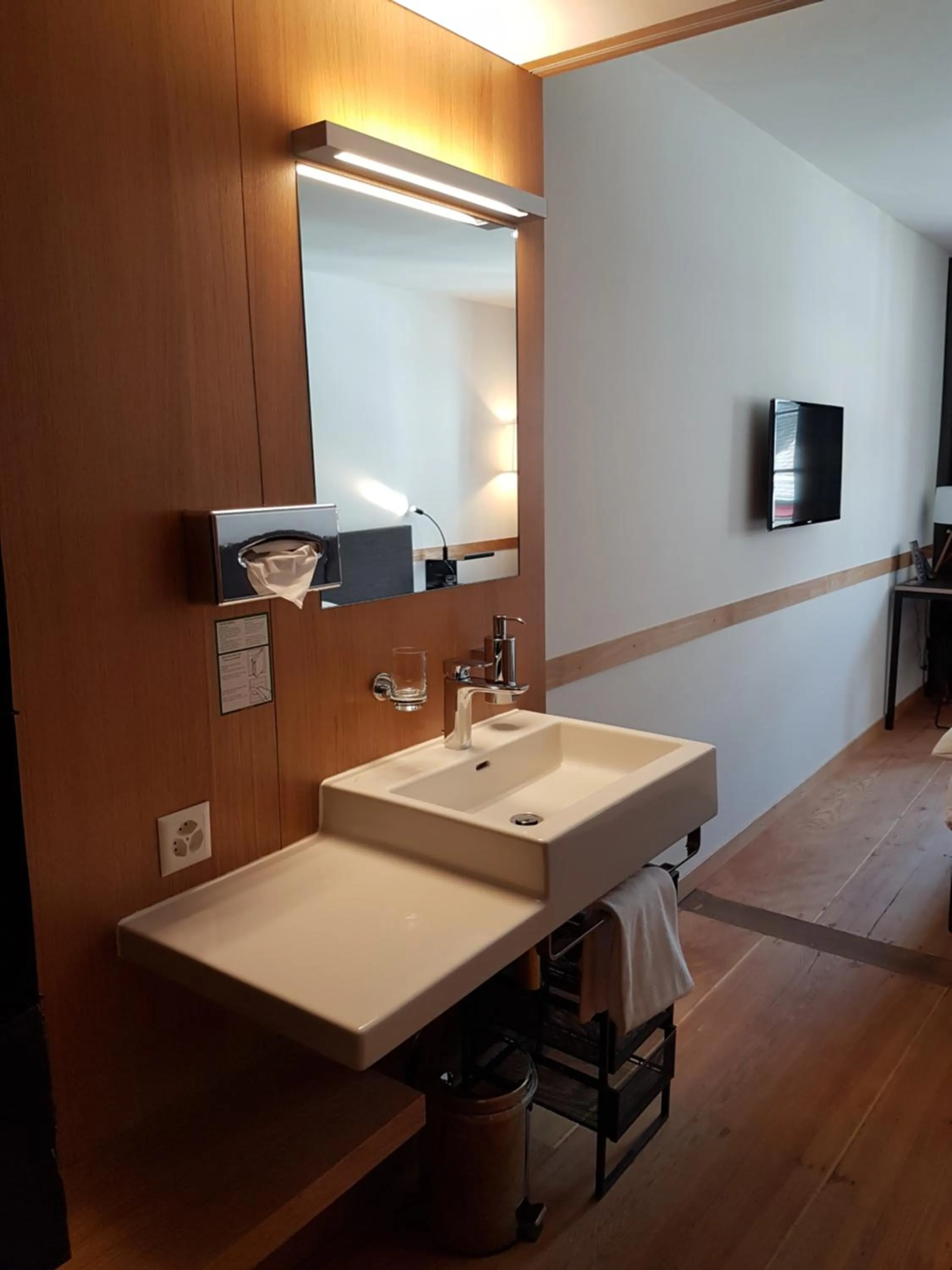 Bathroom in East West Hotel Basel