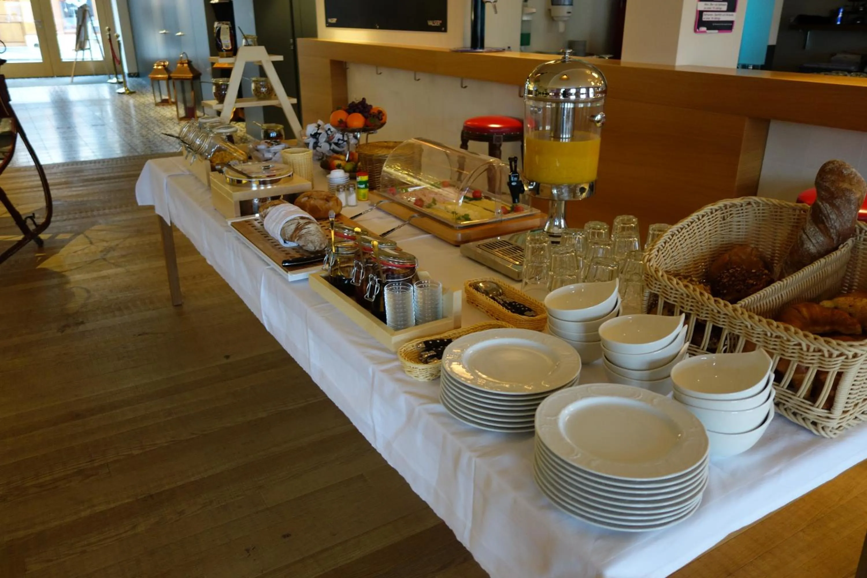 Food in East West Hotel Basel