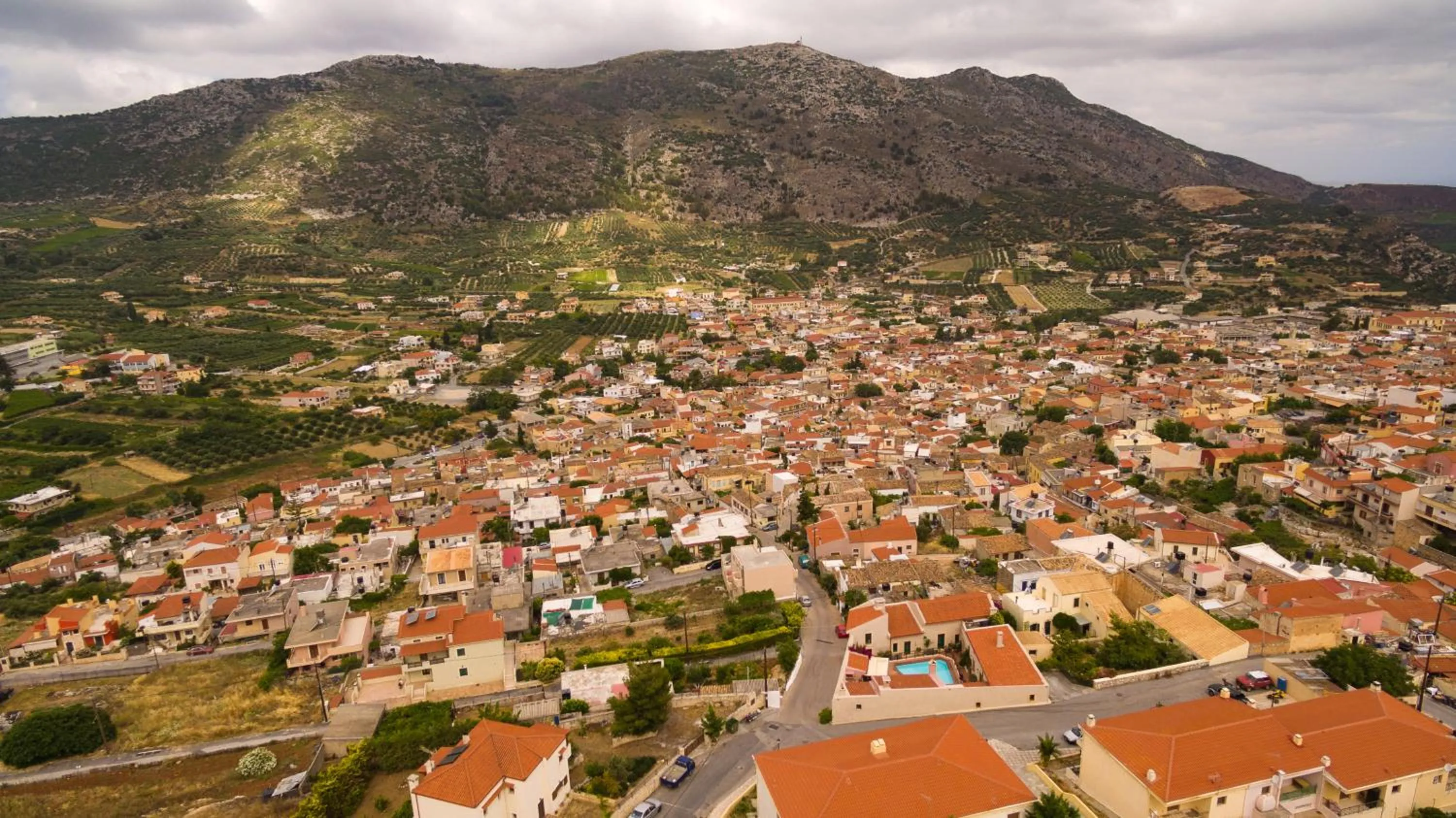 Property building in Villa Archanes