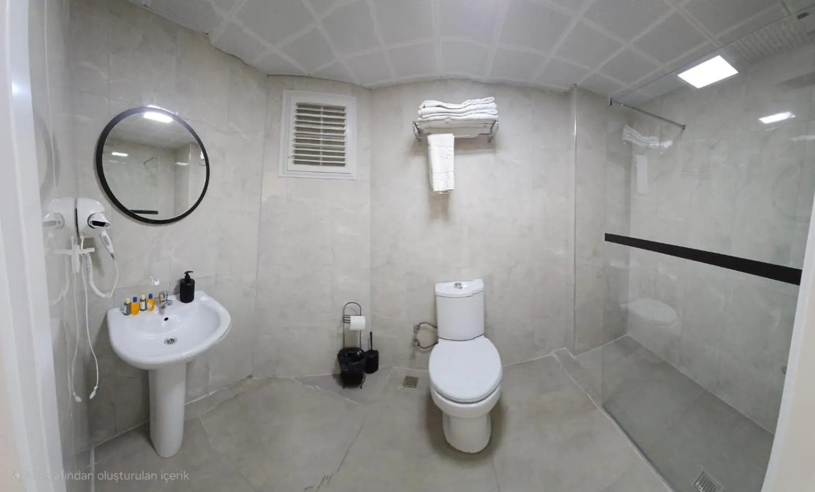 Shower in Sever Hotel