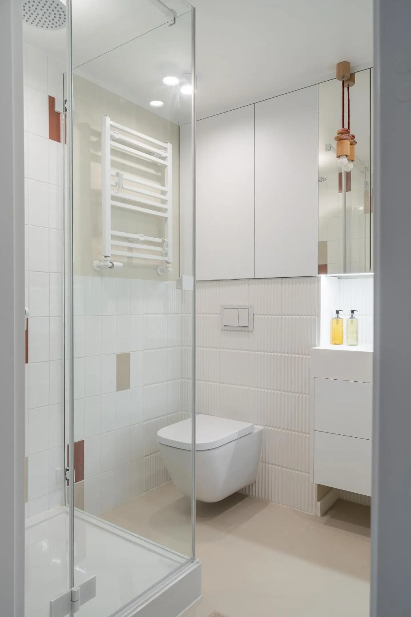 Shower in RentPlanet - Apartamenty Rynek
