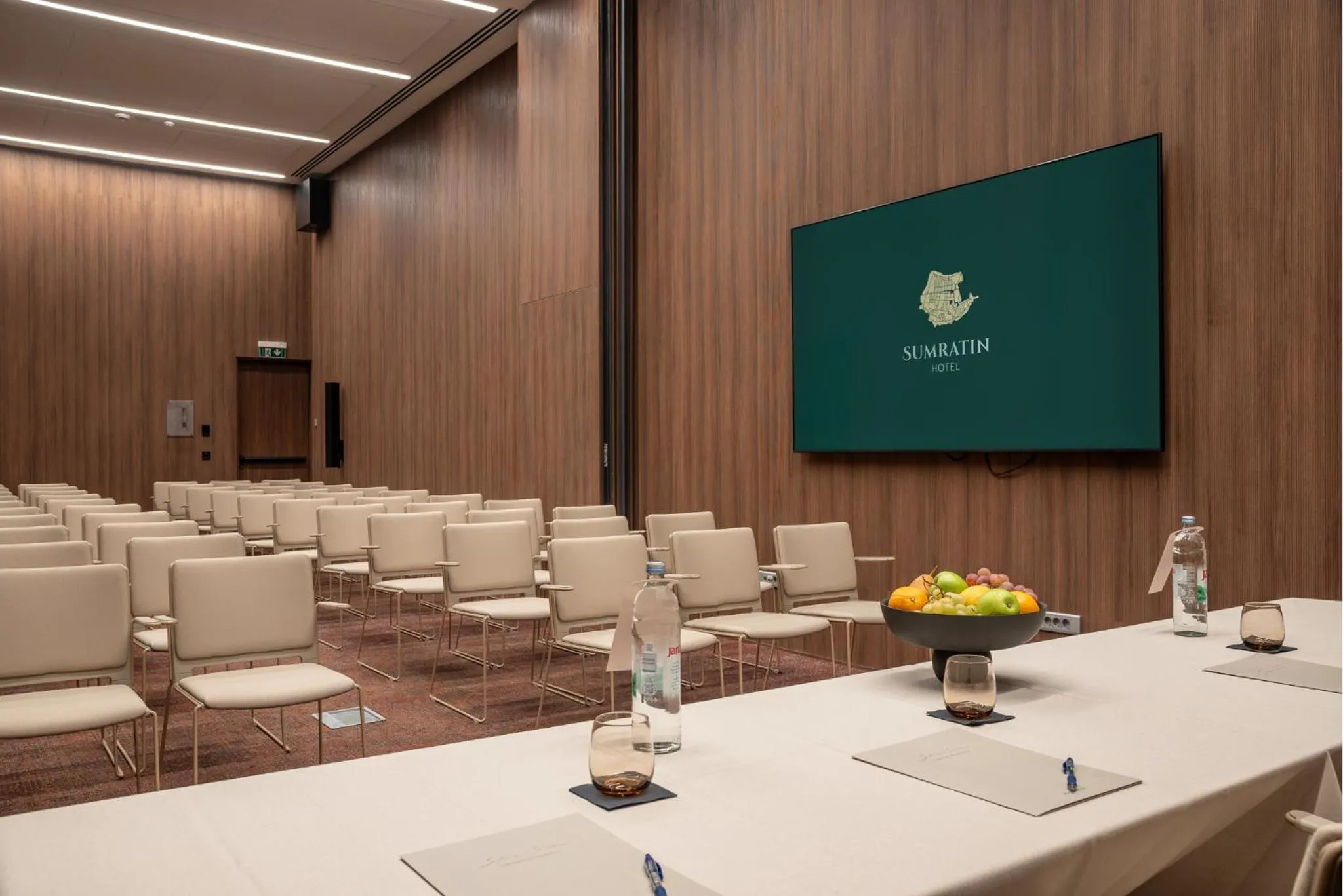 Meeting/conference room in Hotel Sumratin